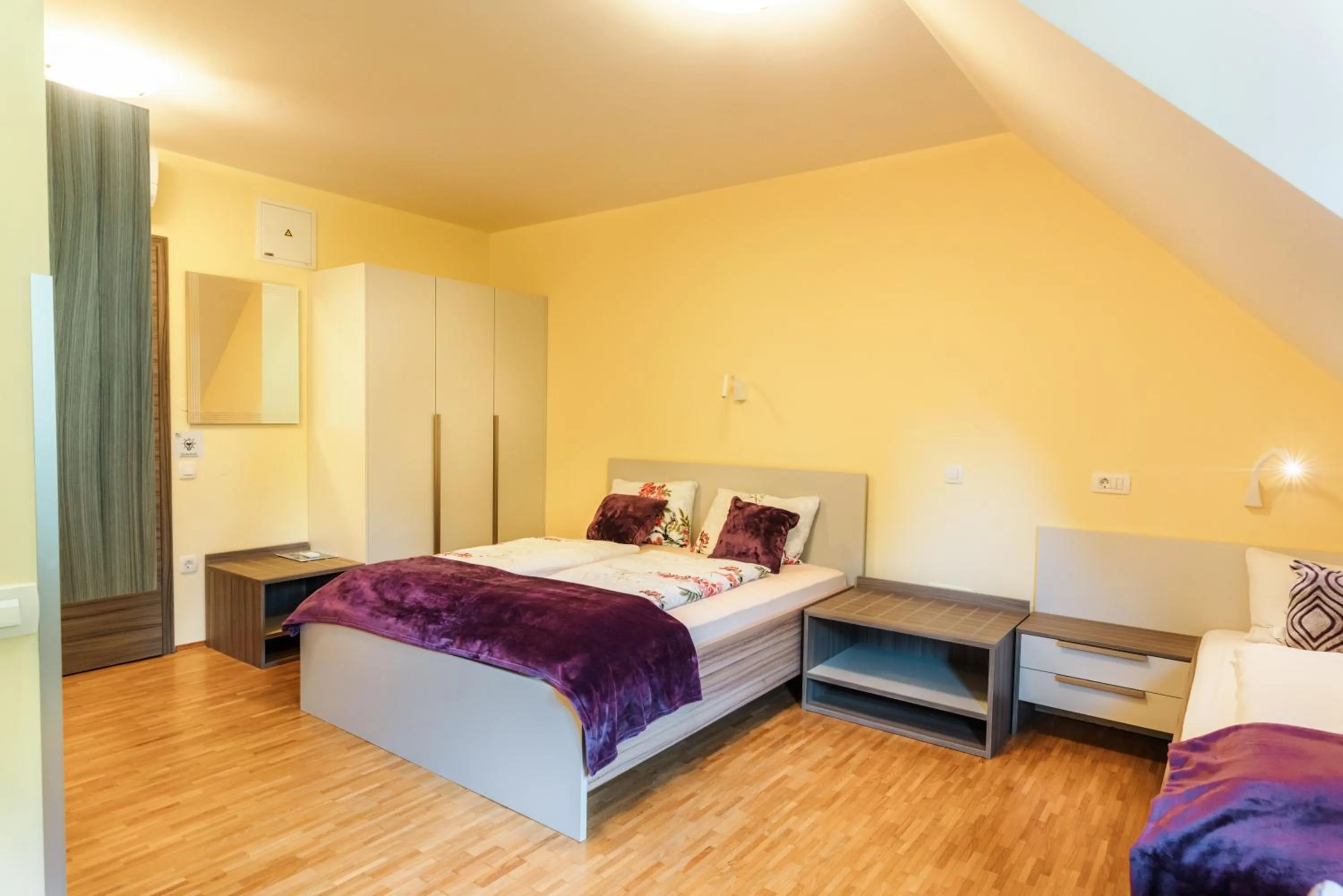 Photo of the whole room, Bed in Dvorec Trebnik - SOBE