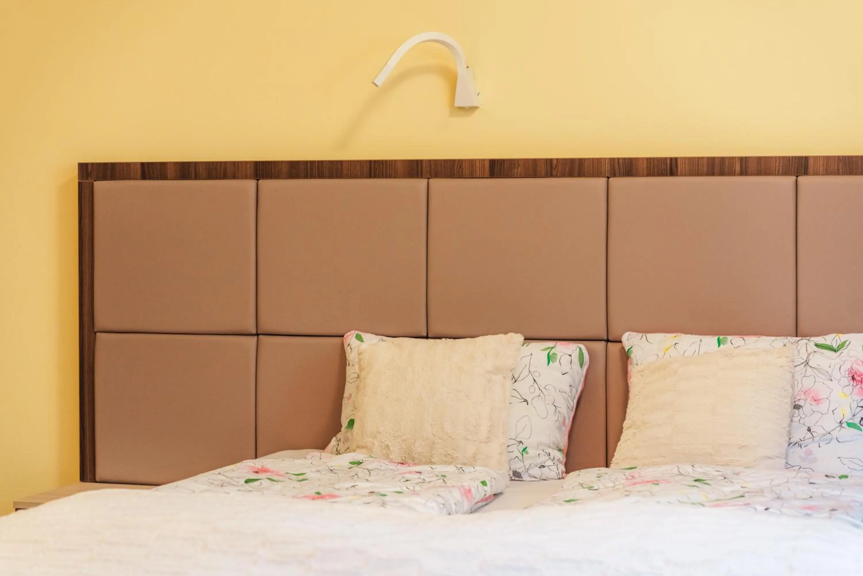 Photo of the whole room, Bed in Dvorec Trebnik - SOBE