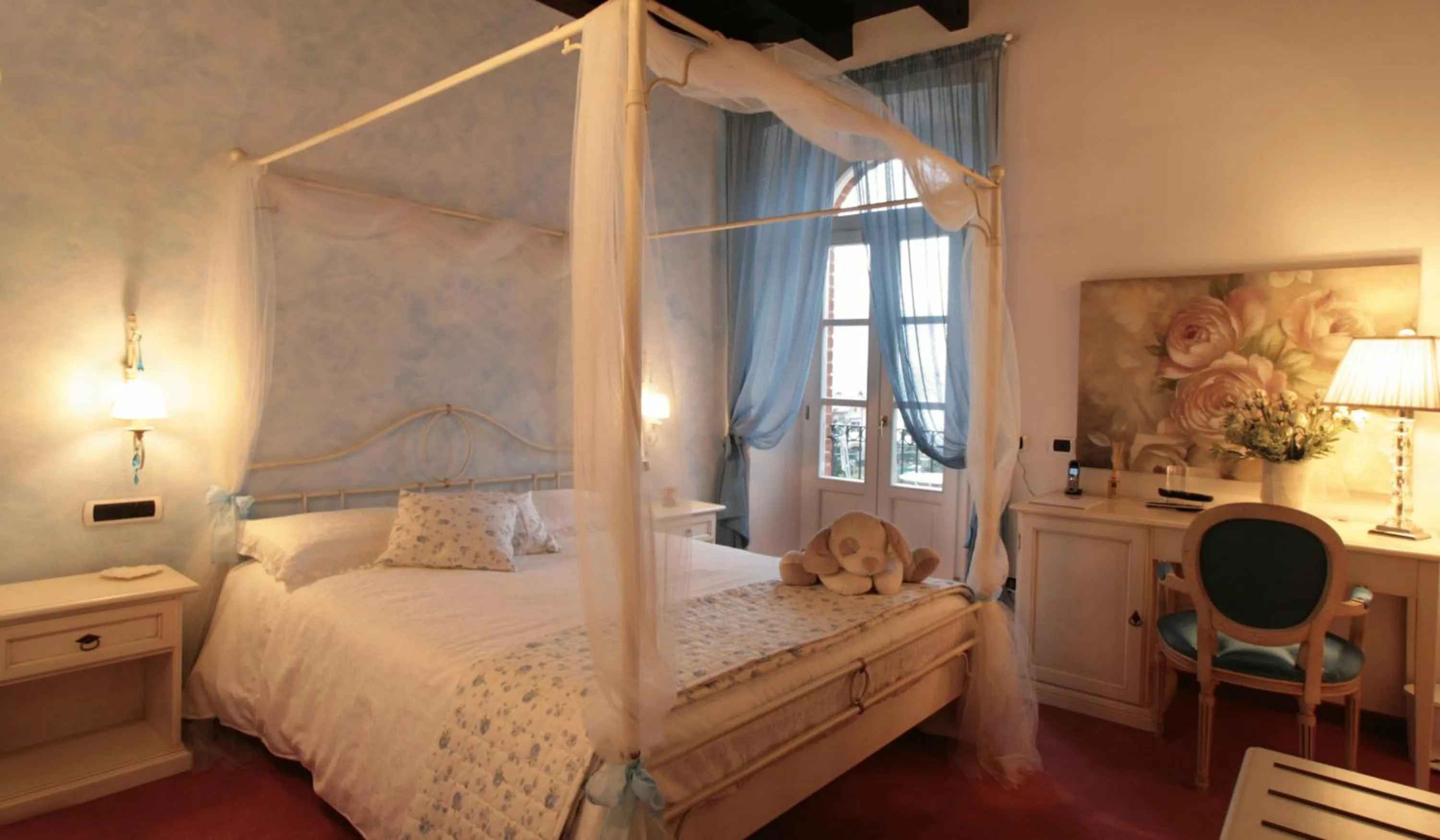 Photo of the whole room, Bed in Villa Baroni