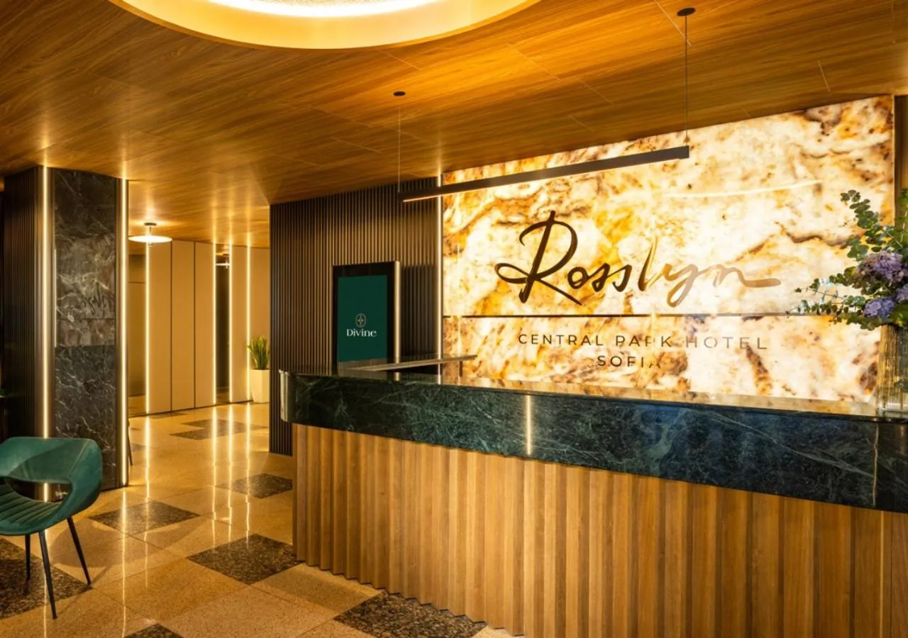 Lobby or reception in Rosslyn Central Park Hotel Sofia
