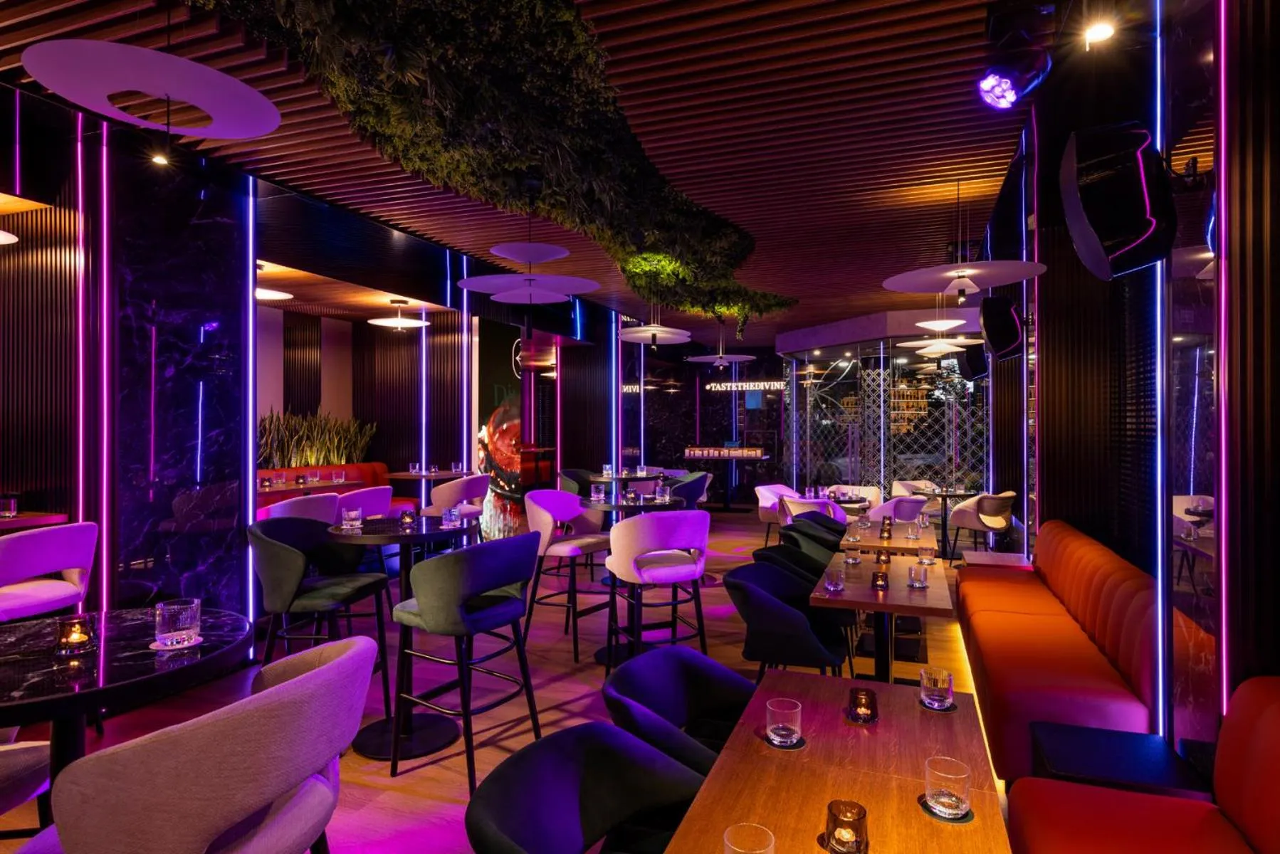 Restaurant/places to eat in Rosslyn Central Park Hotel Sofia