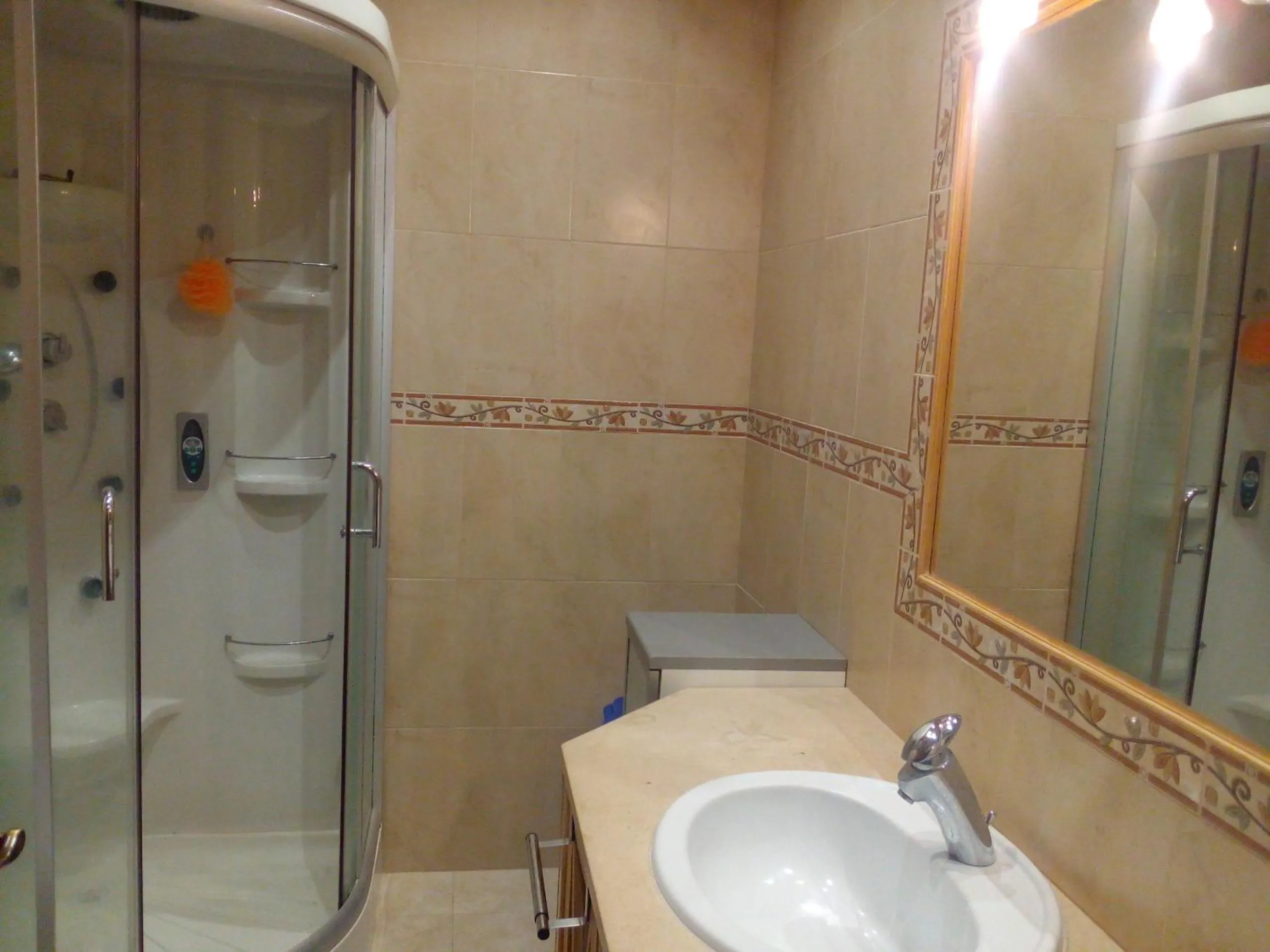 Bathroom in Edifício Elimar 5, apartamento T1 - Albufeira INN