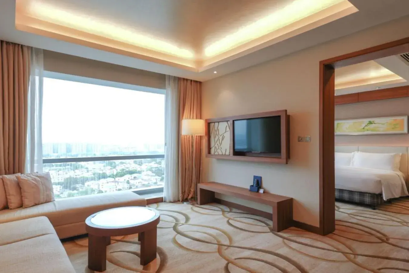 One Bed King Suite with Lounge Access High Floor in Holiday Inn Shanghai Pudong Kangqiao by IHG - Free shuttle bus to Disney land, Ins Swimming Pool One Bed King Suite with Lounge Access High Floor in Holiday Inn Shanghai Pudong Kangqiao by IHG - Free shuttle bus to Disney land, Ins Swimming Pool