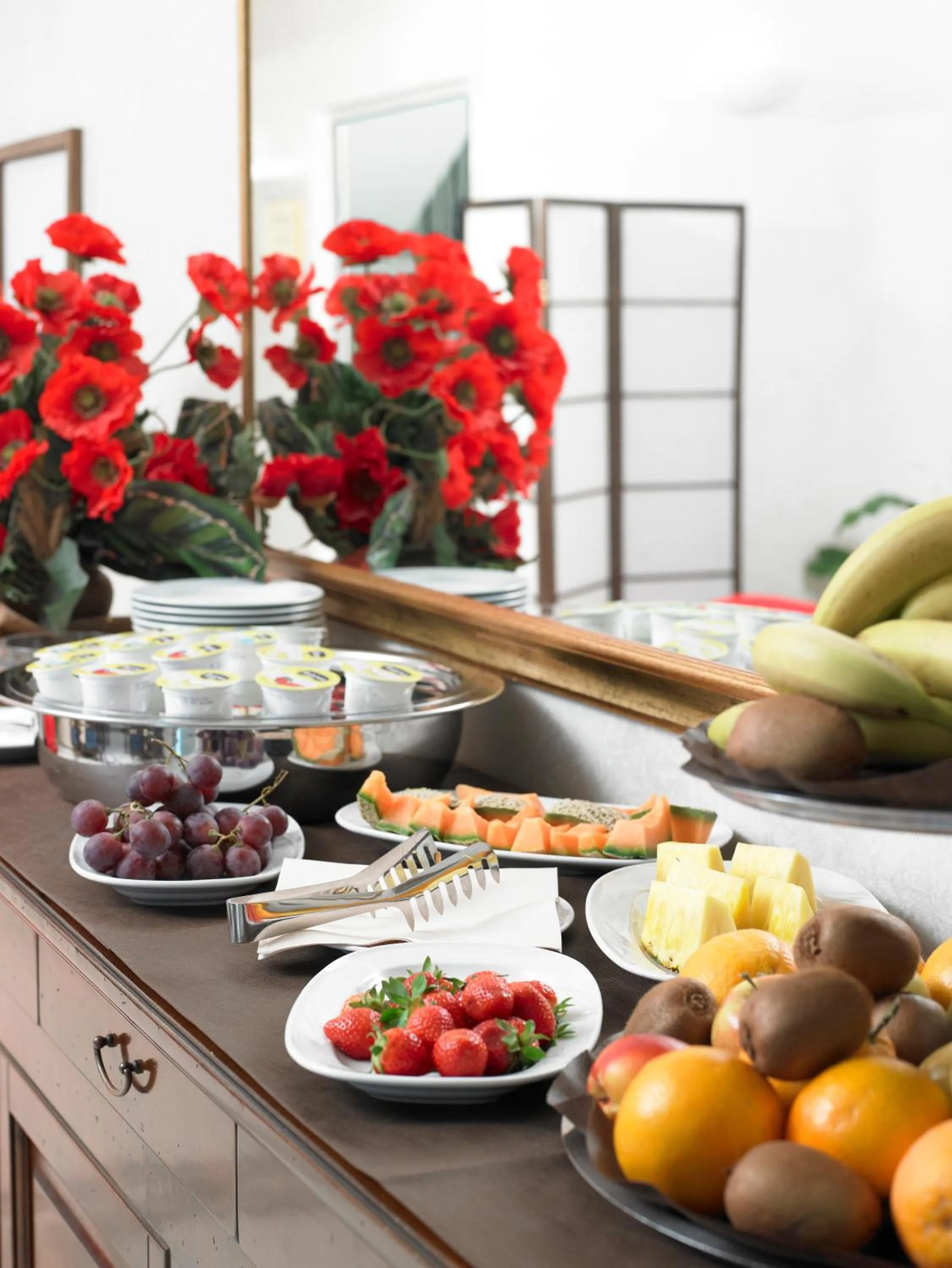 Buffet breakfast in Hotel Le Torri