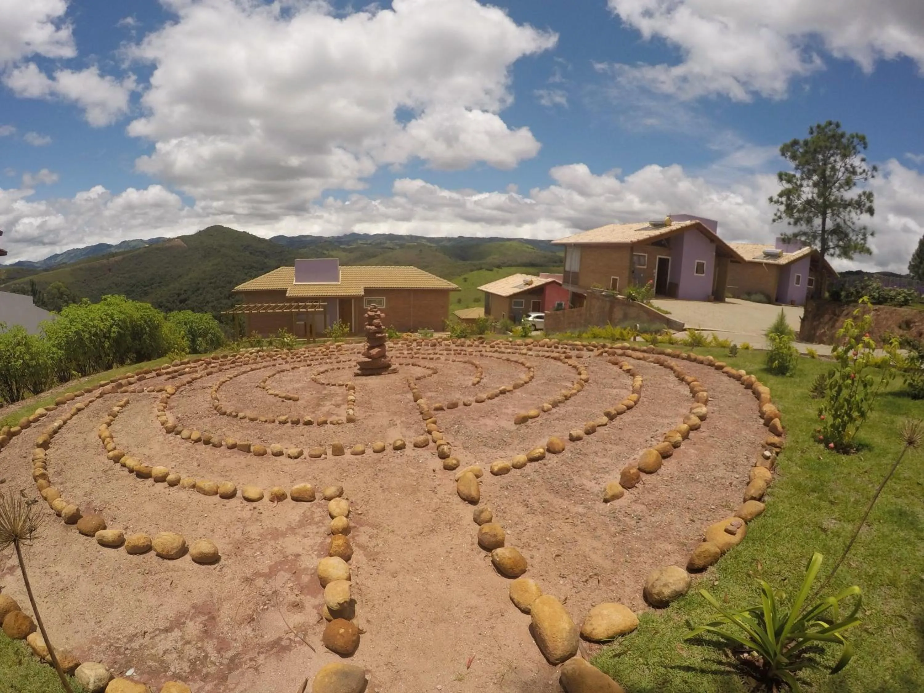 Garden in Chalés Grande Vista - Refúgio da Alma