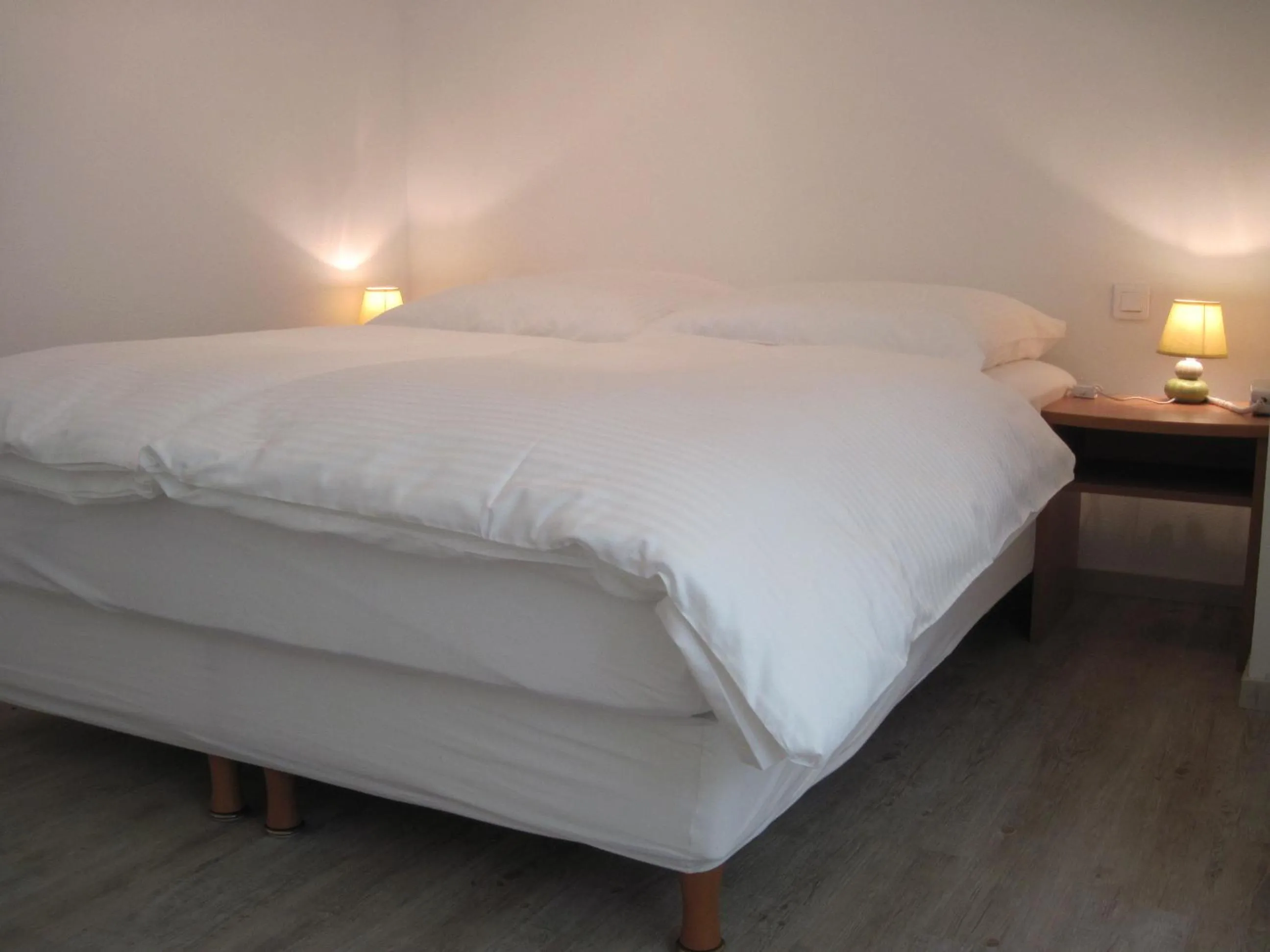 Bed in Hôtel Des Bois