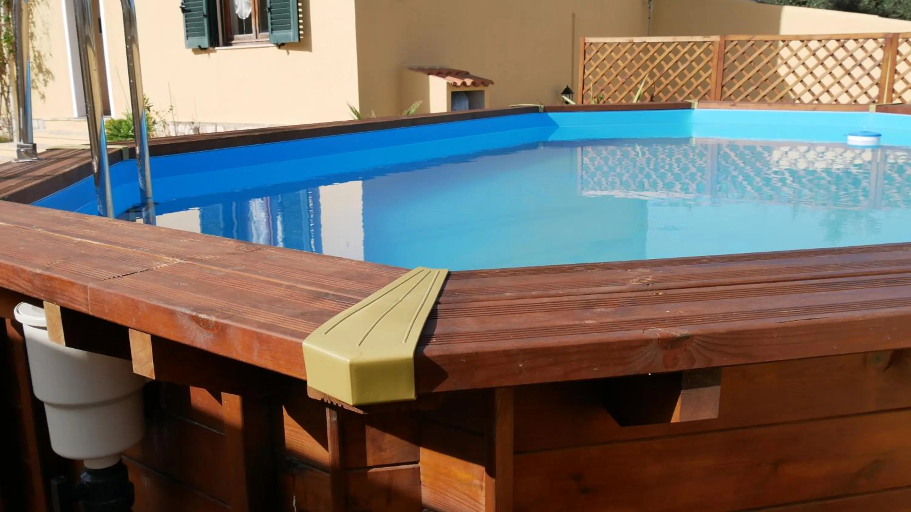 Swimming pool in B&B Del Viale