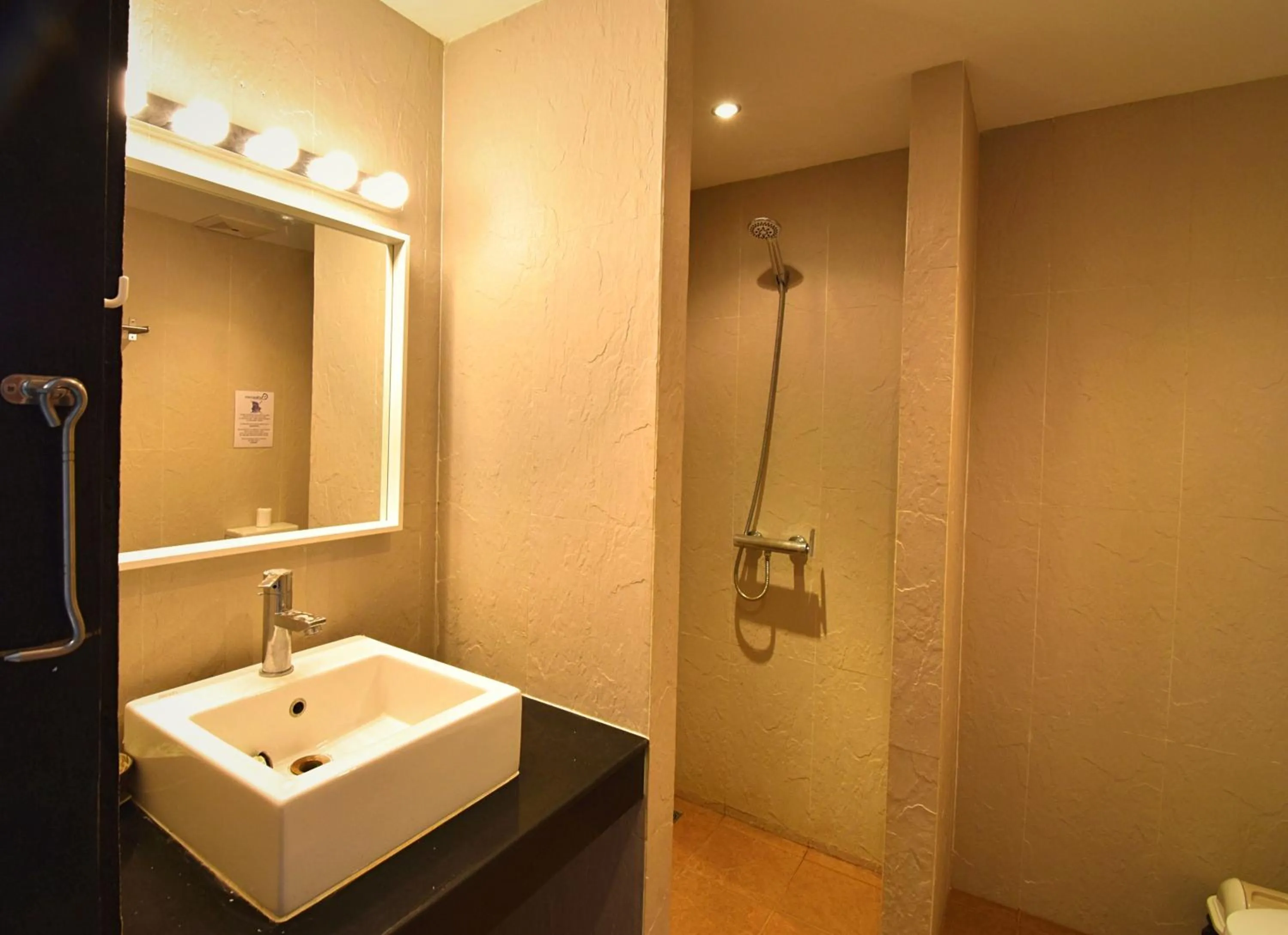 Bathroom in Sai Naam Lanta Residence SHA Plus