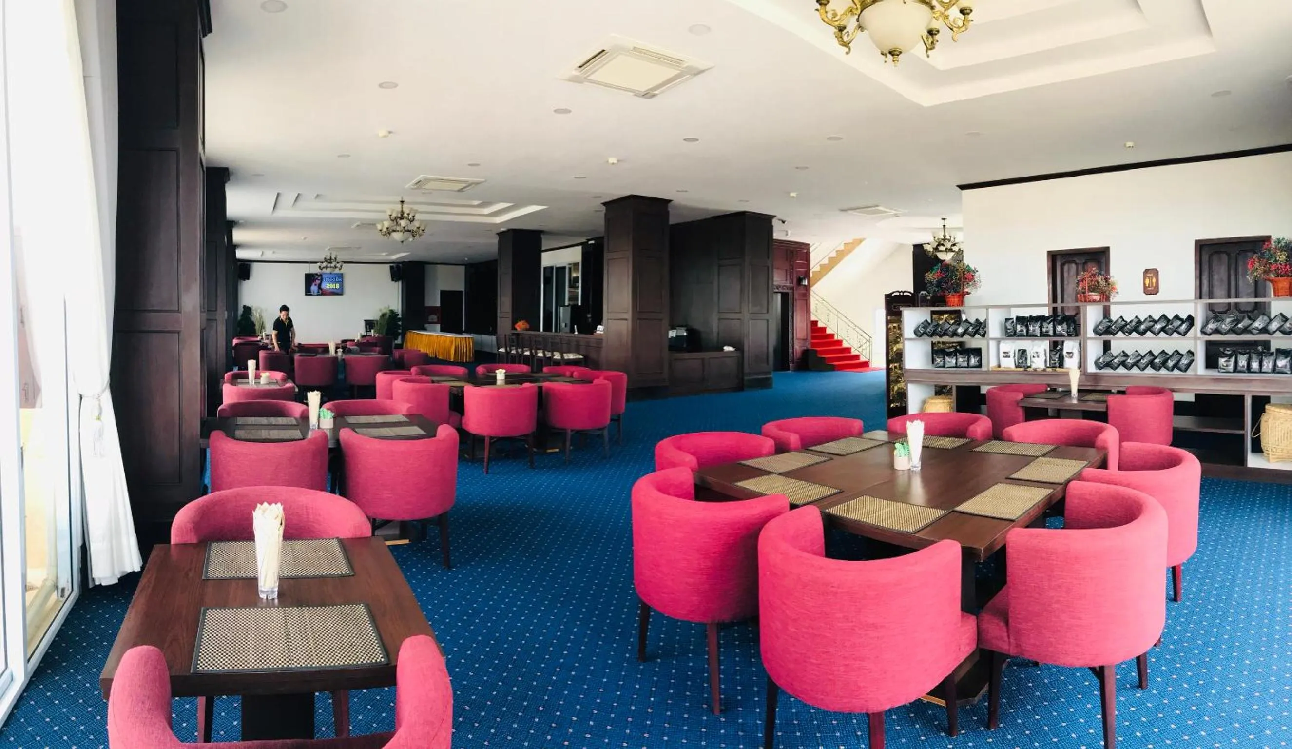 Restaurant/places to eat in Continental Plaza Vientiane