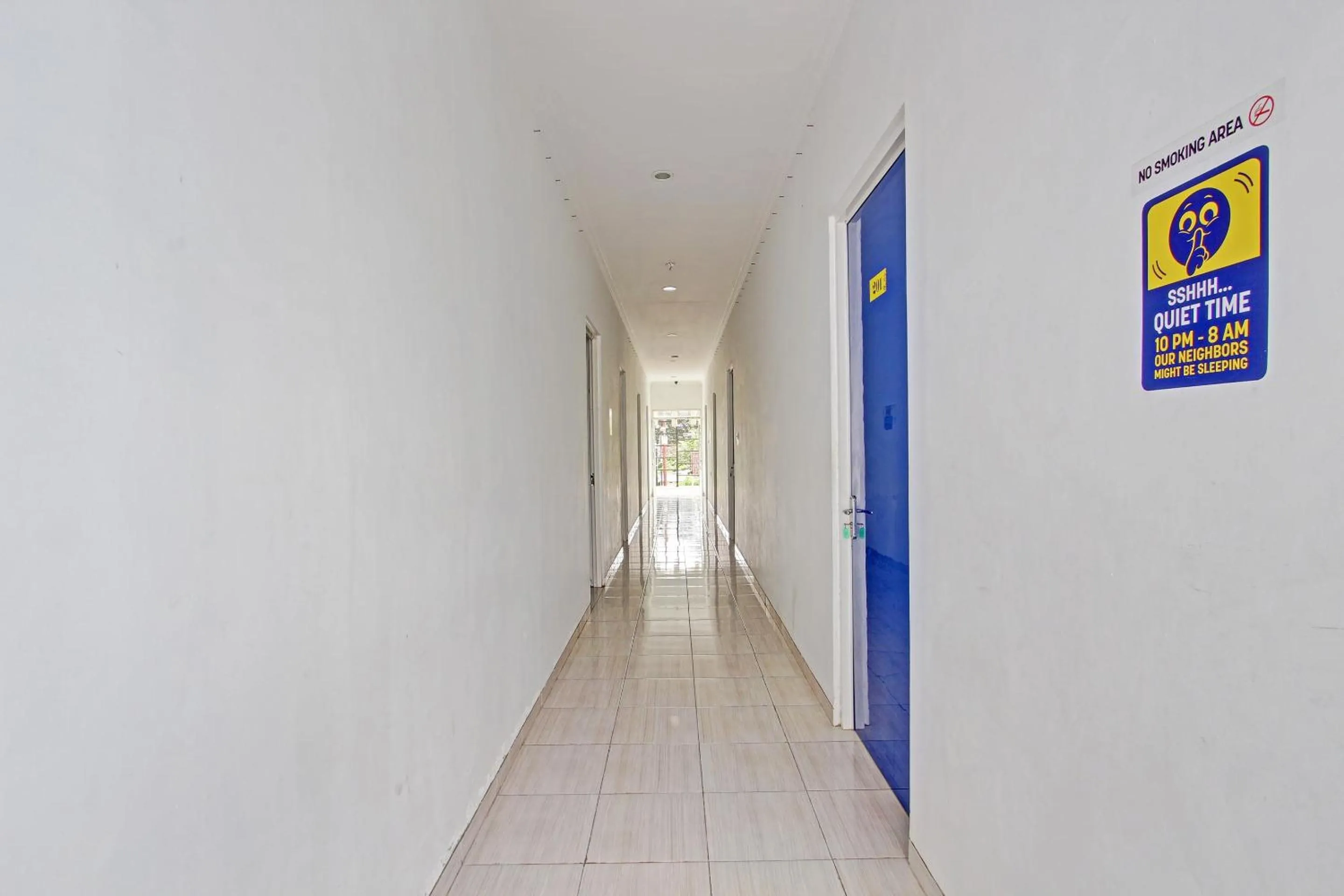 Lobby or reception in OYO 91952 Oase Hostel