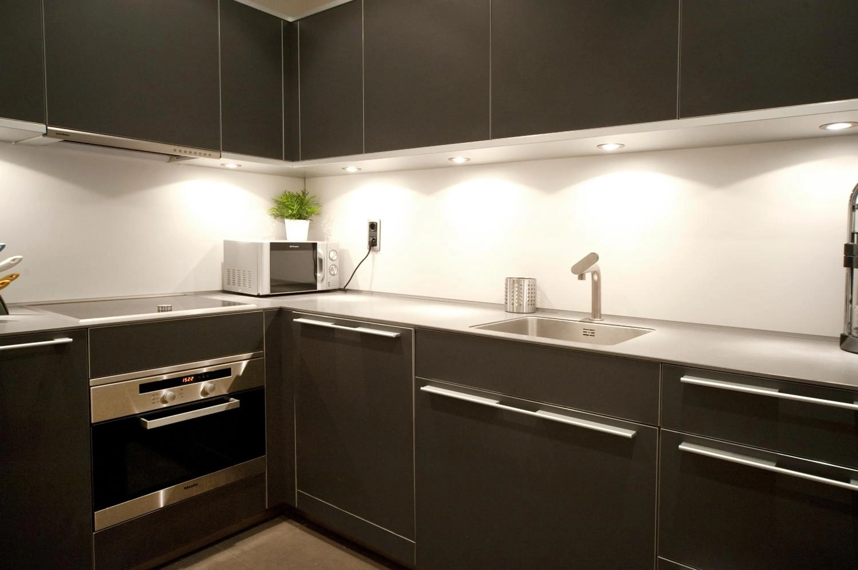 Kitchen or kitchenette in You Stylish City Center Apartments