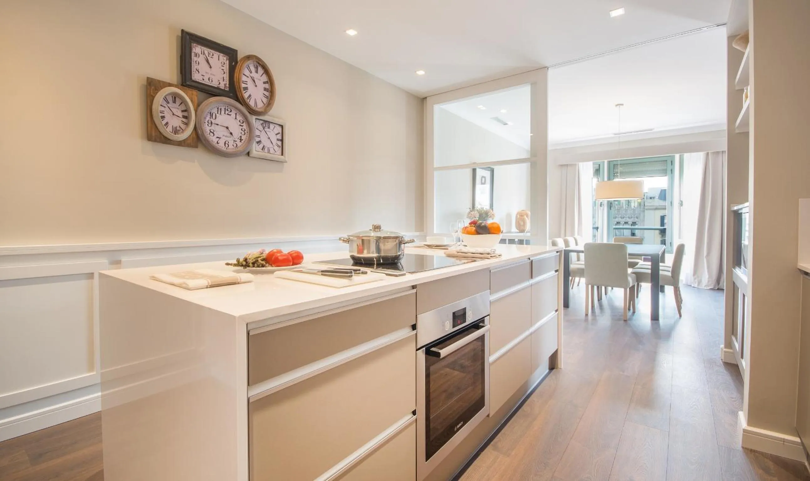 Kitchen or kitchenette in You Stylish City Center Apartments