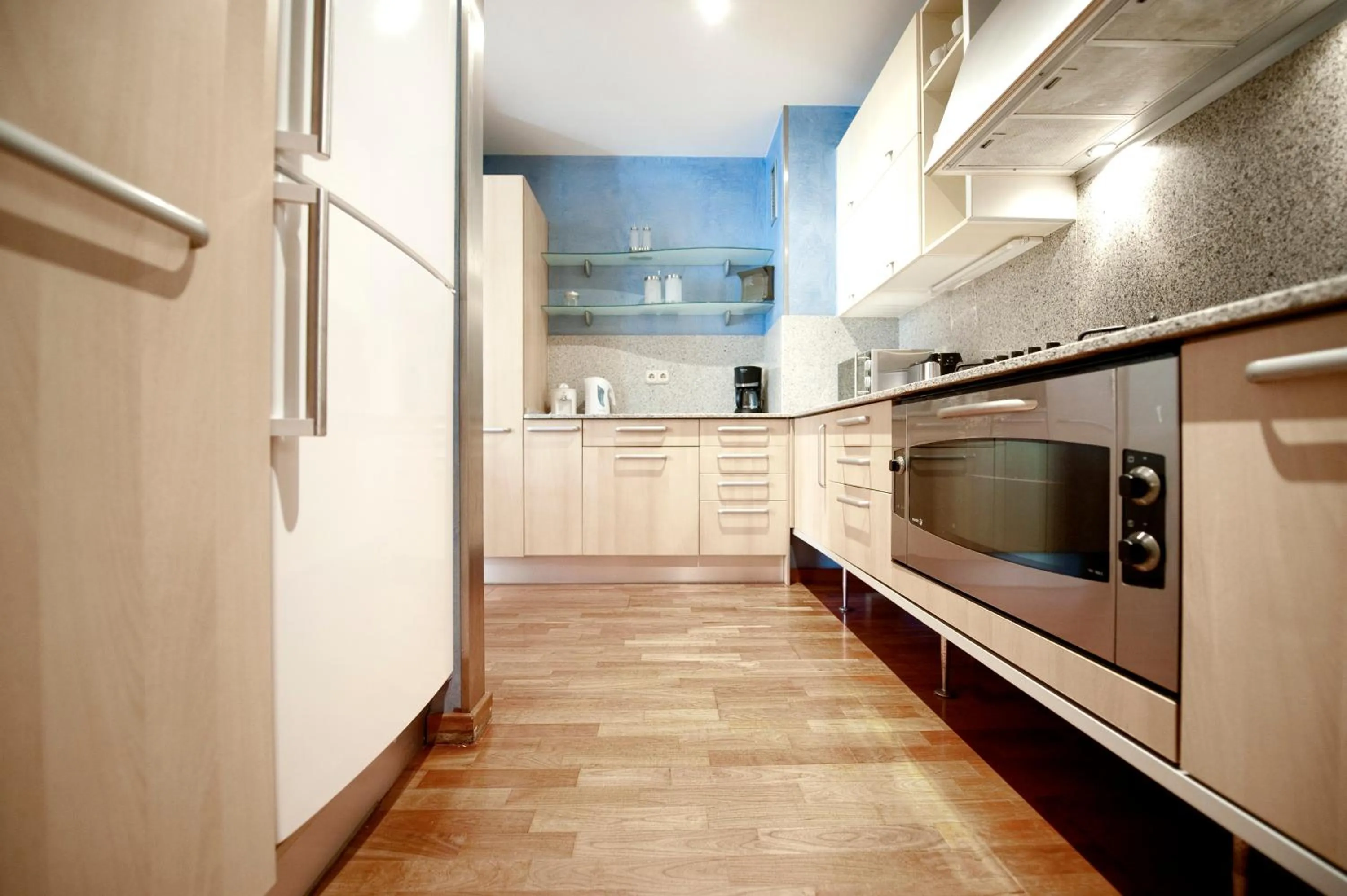 Kitchen or kitchenette in You Stylish City Center Apartments