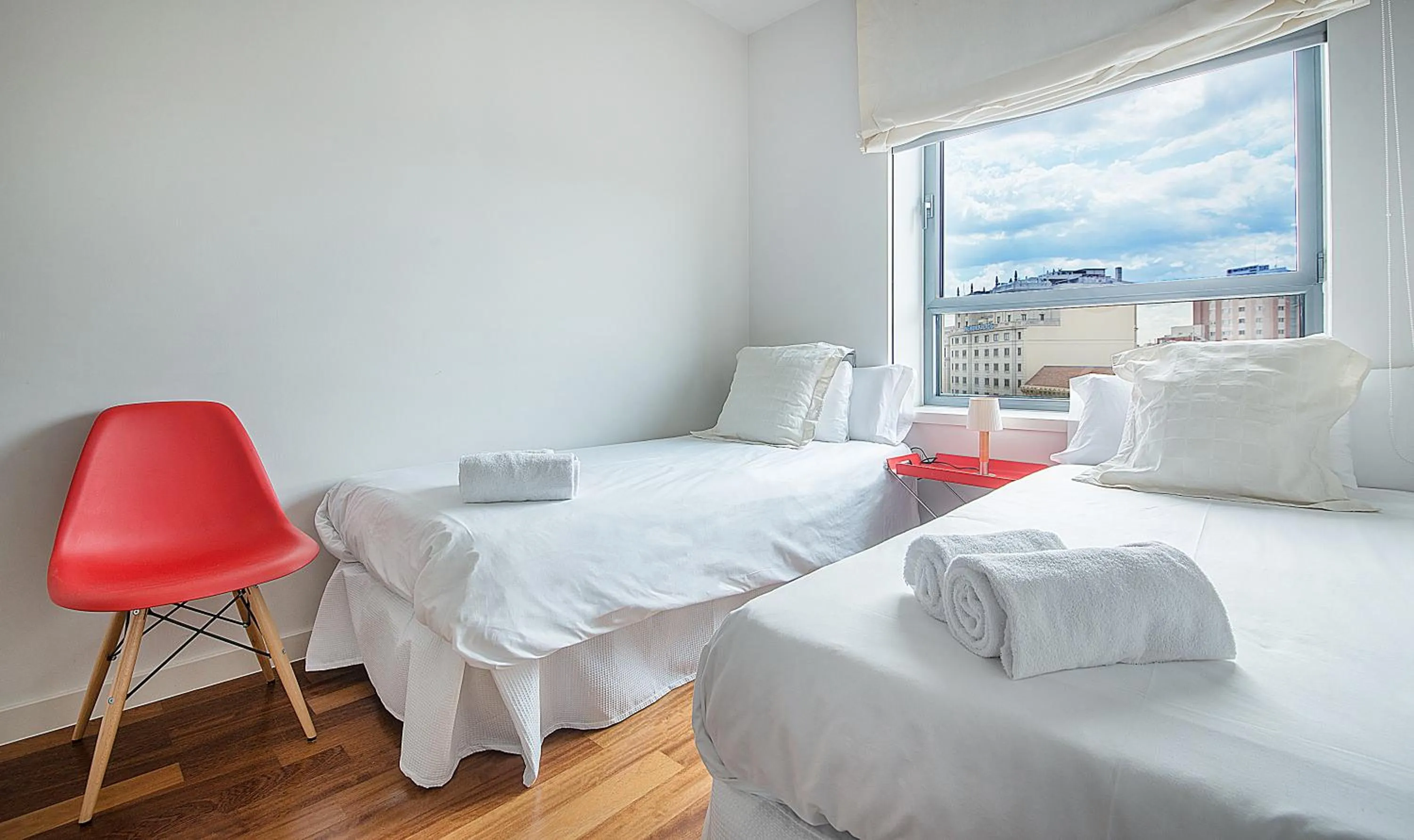 Bedroom, Bed in You Stylish City Center Apartments