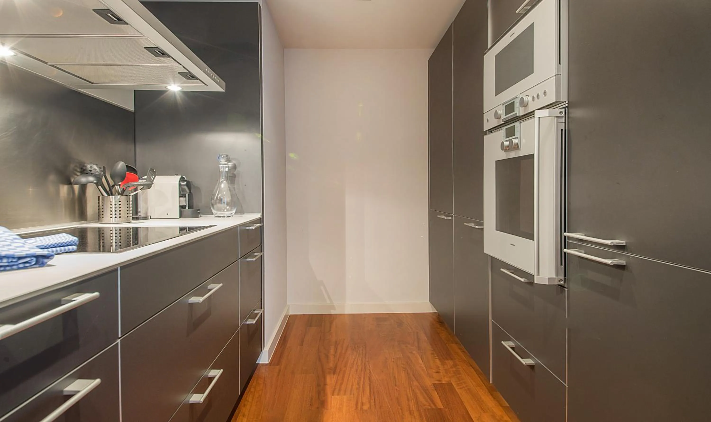 Kitchen or kitchenette in You Stylish City Center Apartments