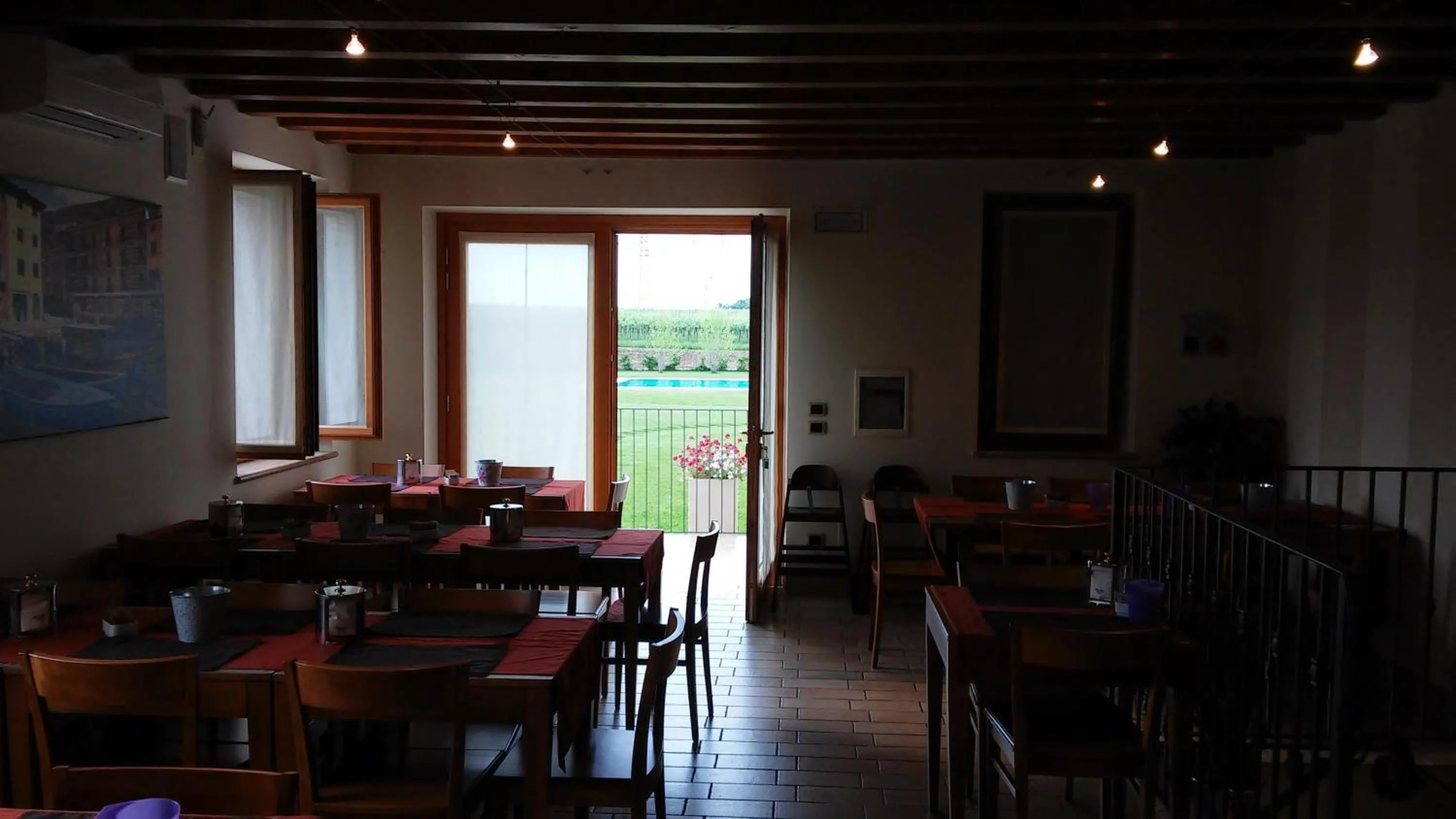 Food and drinks in Relais Corte Pontigliardo