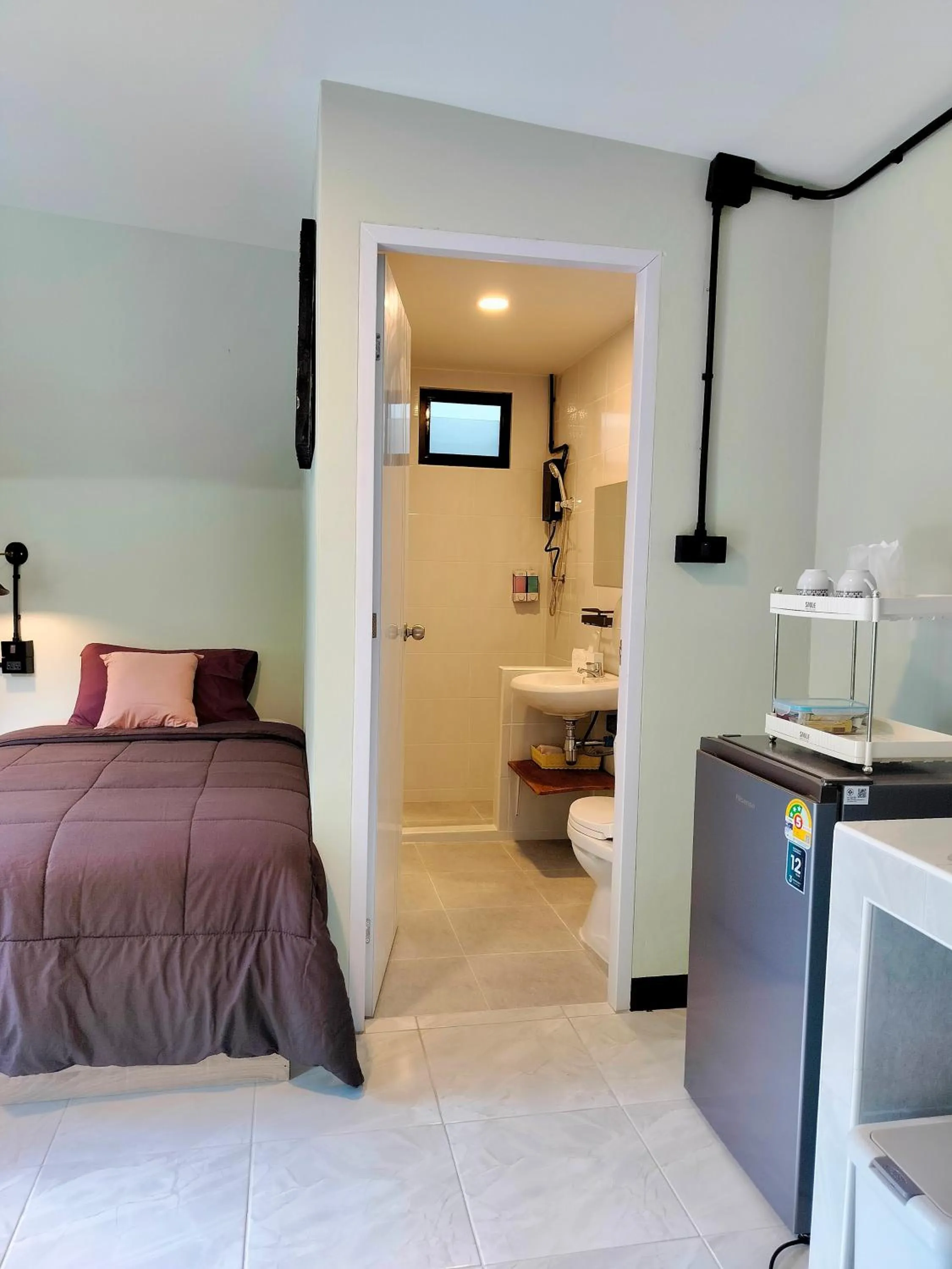 Toilet, Bed in Oldy De Garden