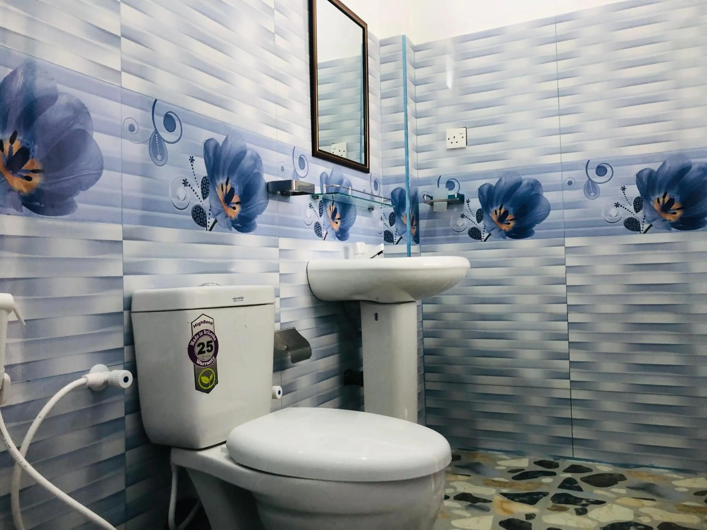 Standard Queen Room in Mount Top