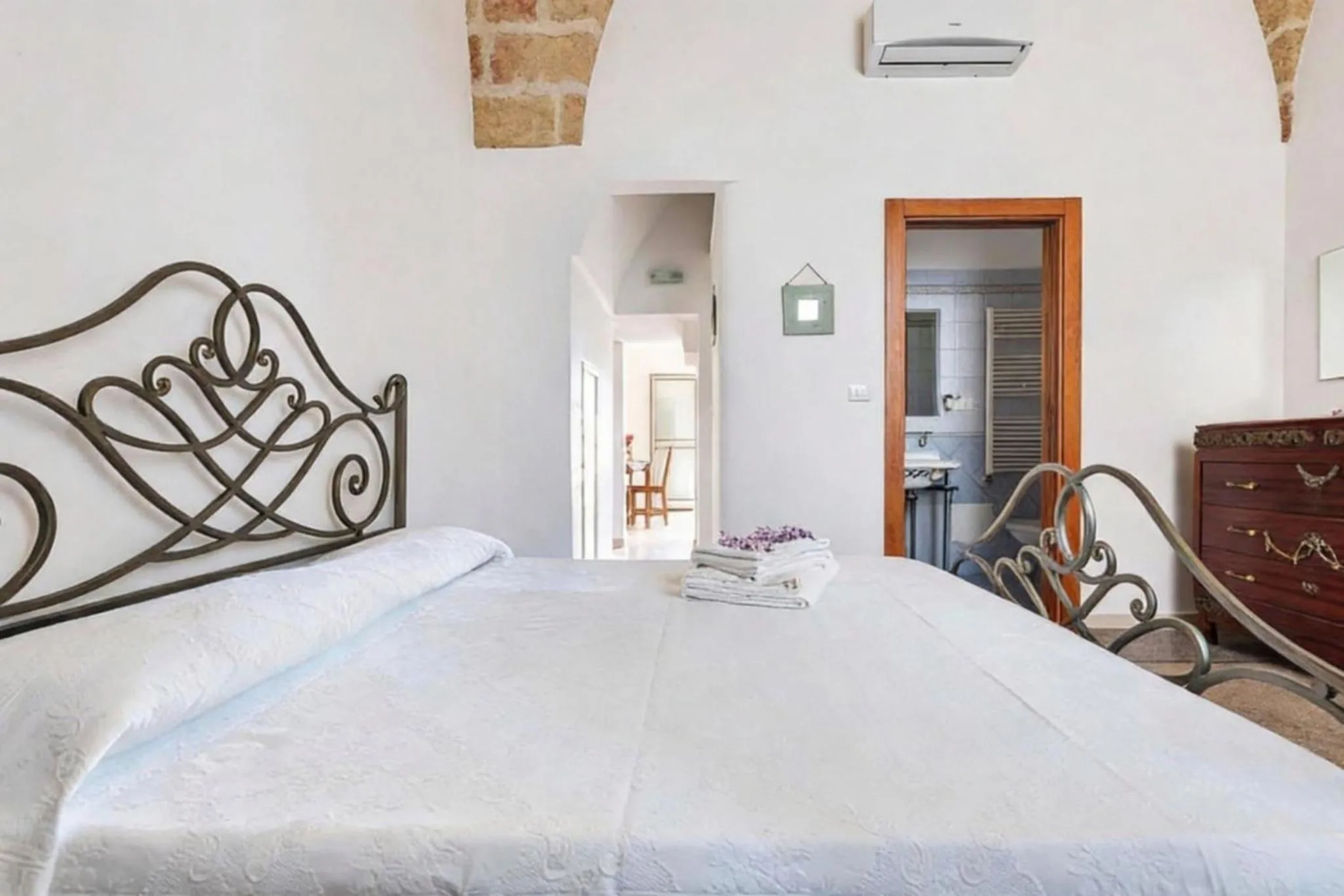 Bed in Masseria De Donno