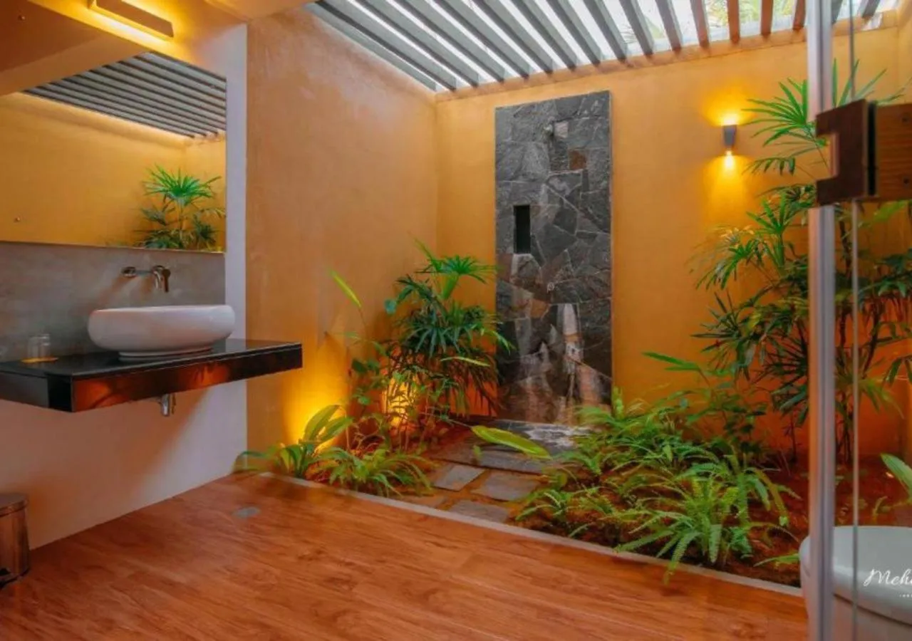 Bathroom in The Villas, Wadduwa