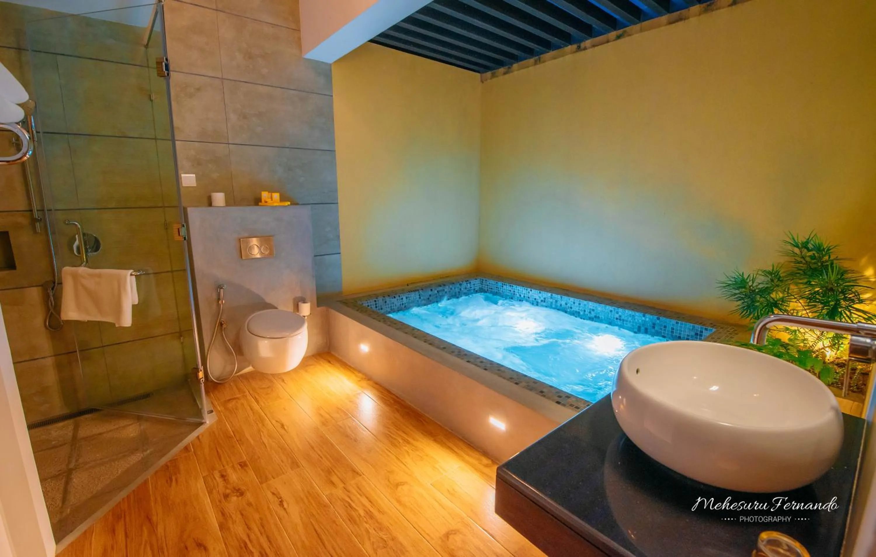 Bathroom in The Villas, Wadduwa