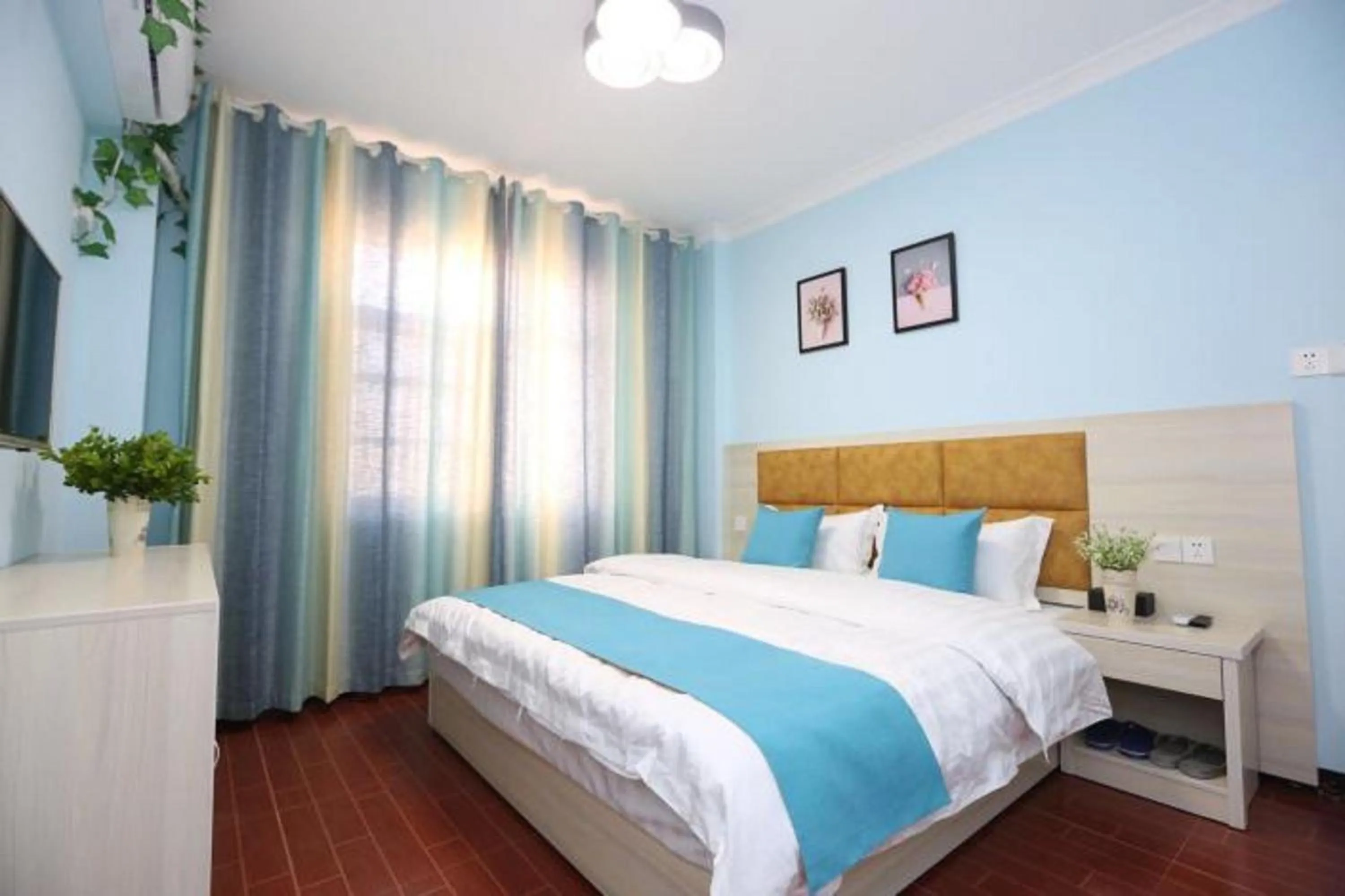 Photo of the whole room, Bed in One Meter Sunshine Hotel Xi'an Xianyang International Airport Flagship Store