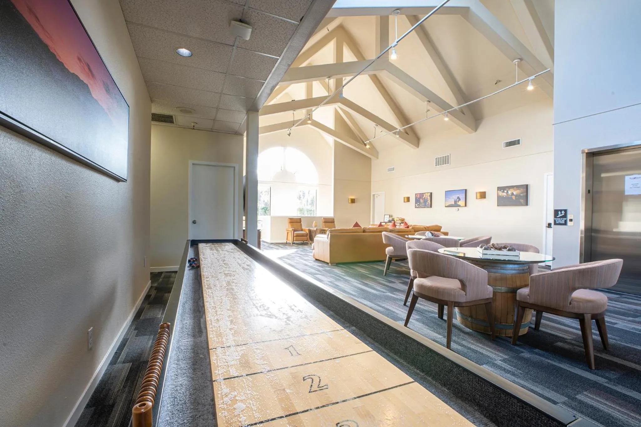 Seating area in RiverPointe Napa Valley Resort