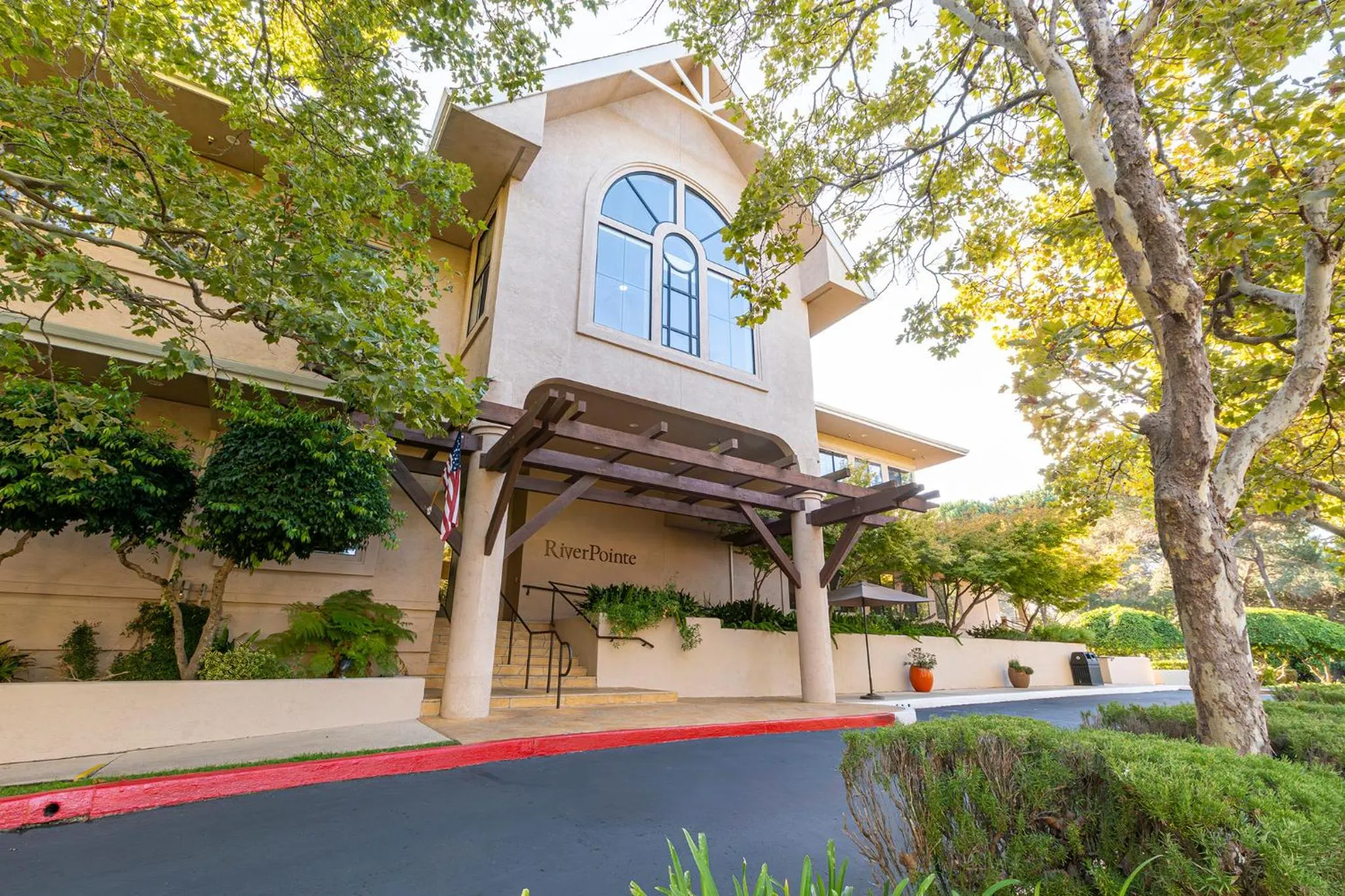 Property building in RiverPointe Napa Valley Resort