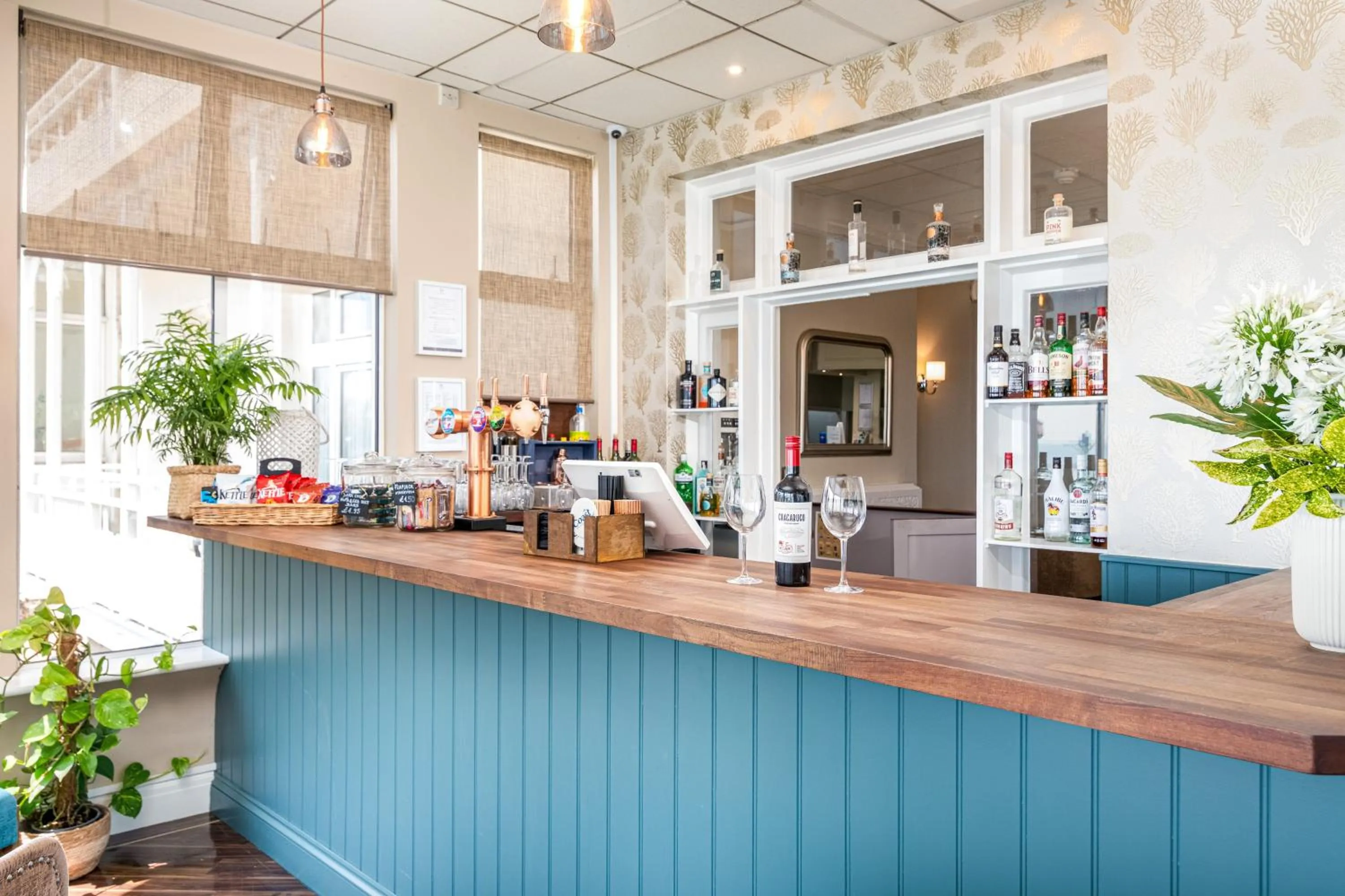 Lounge or bar in Ommaroo Hotel