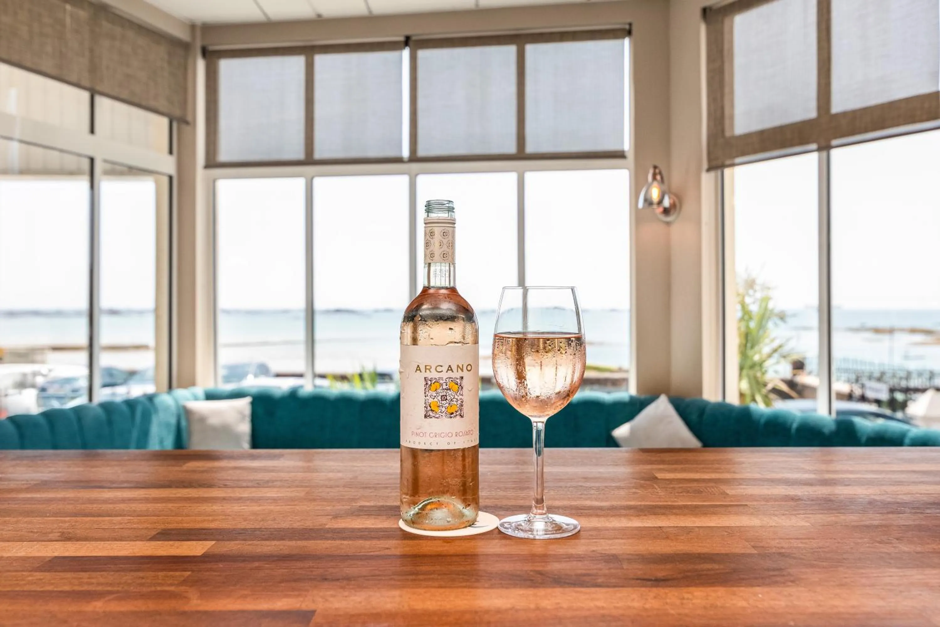 Sea view in Ommaroo Hotel