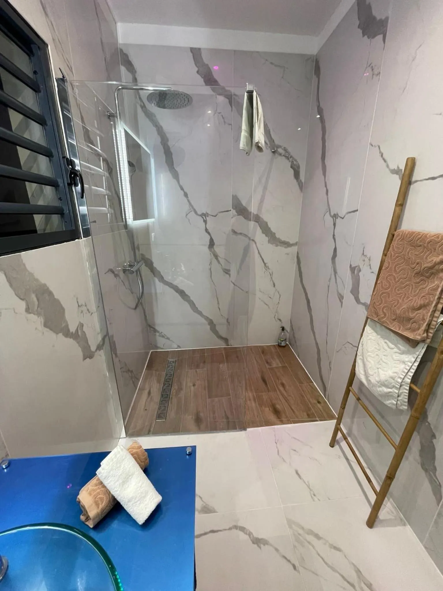 Shower in Villa Prana