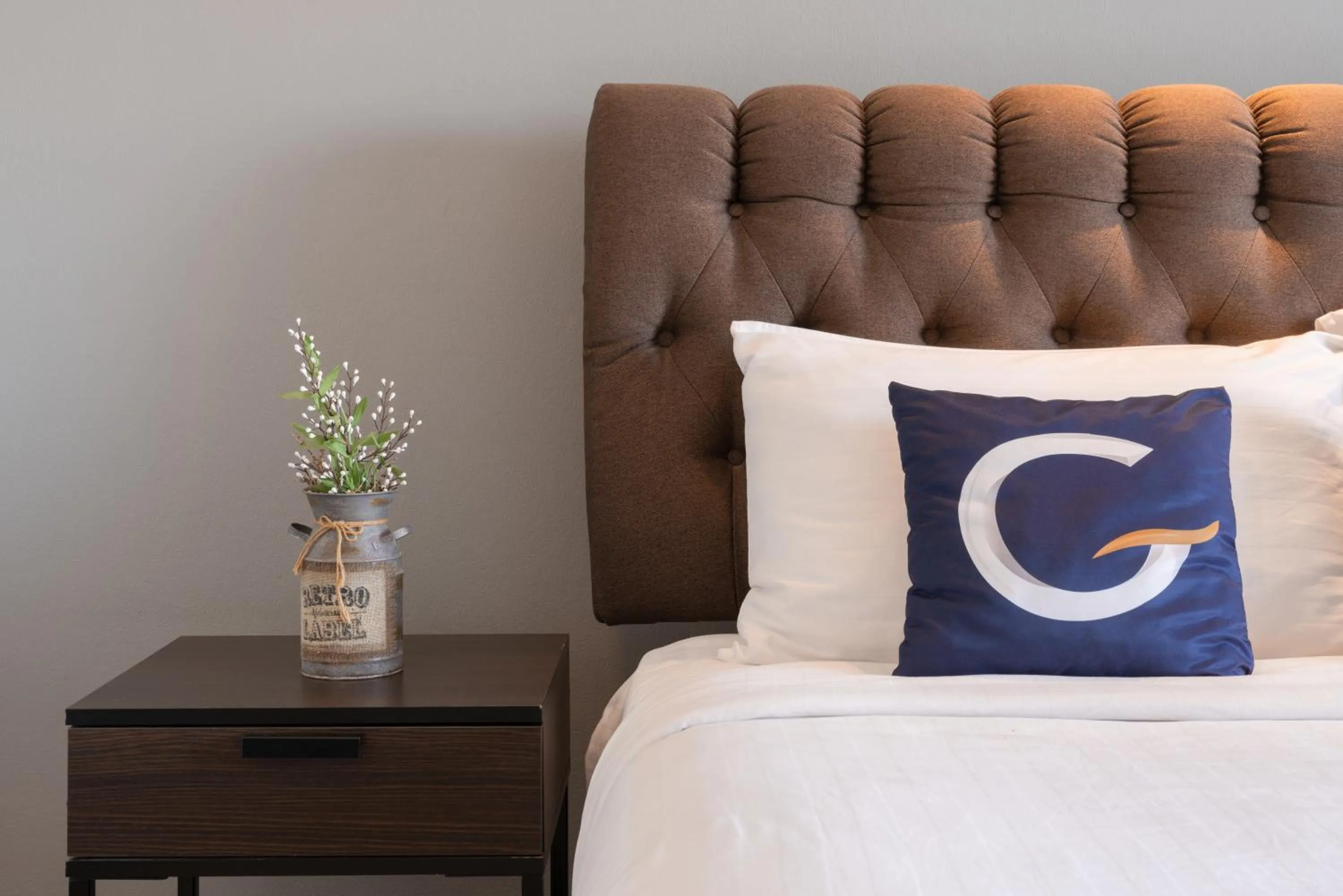 Bedroom, Bed in Golden Foyer Suvarnabhumi Airport Hotel