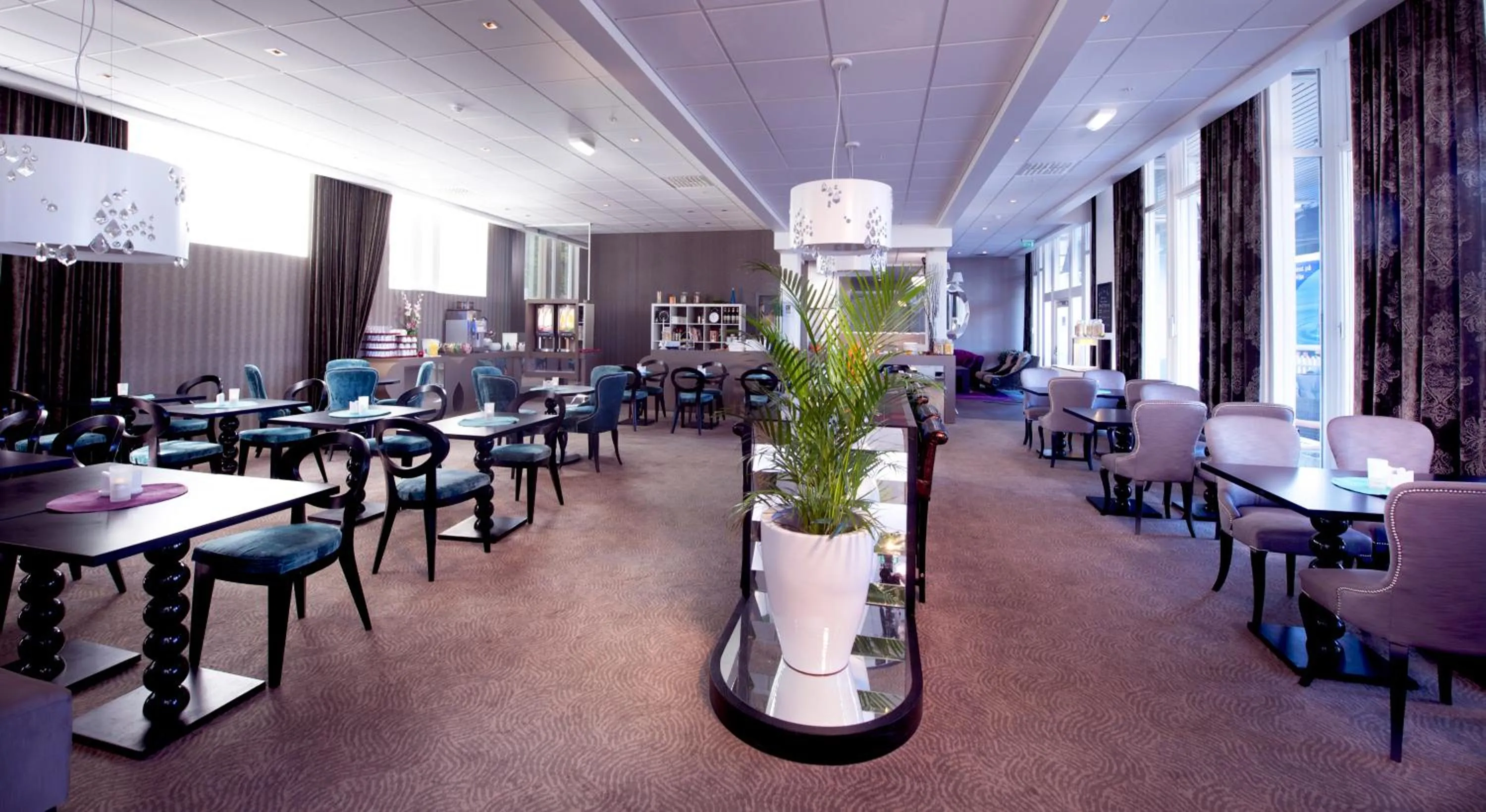 Restaurant/places to eat in Home Hotel Skagen Brygge