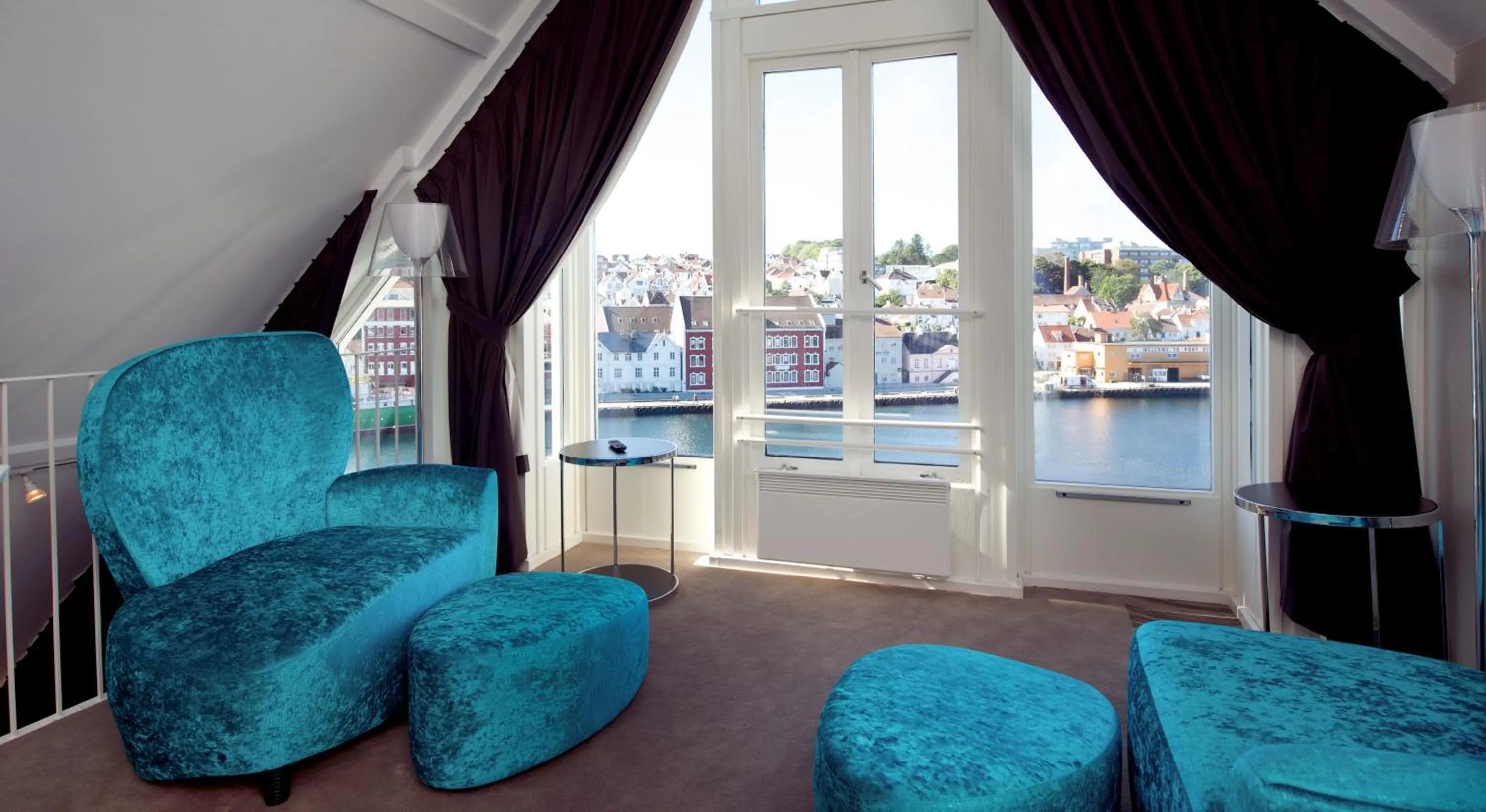 Seating area in Home Hotel Skagen Brygge