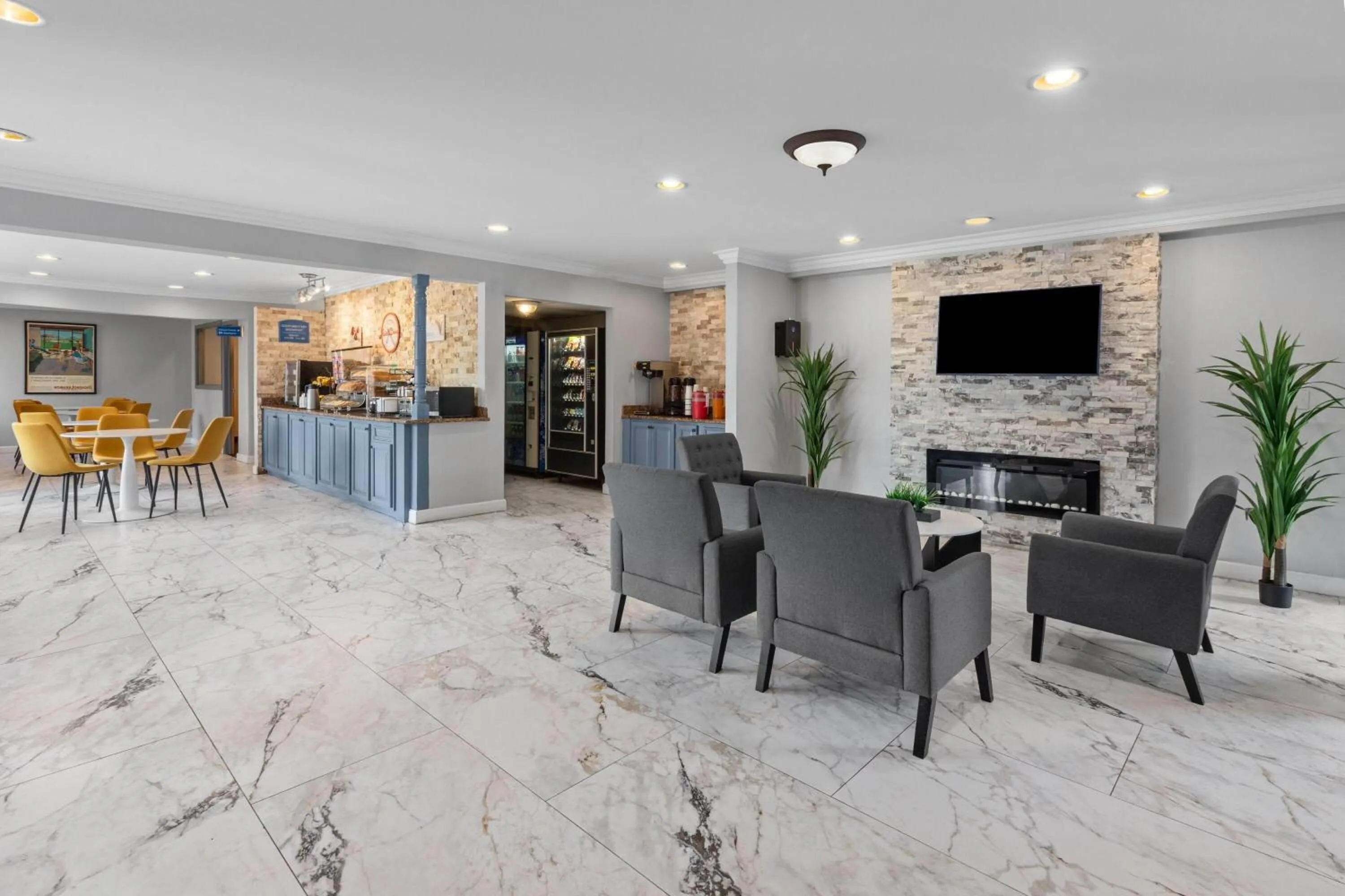 Lobby or reception in Howard Johnson by Wyndham Romulus Detroit Metro Airport