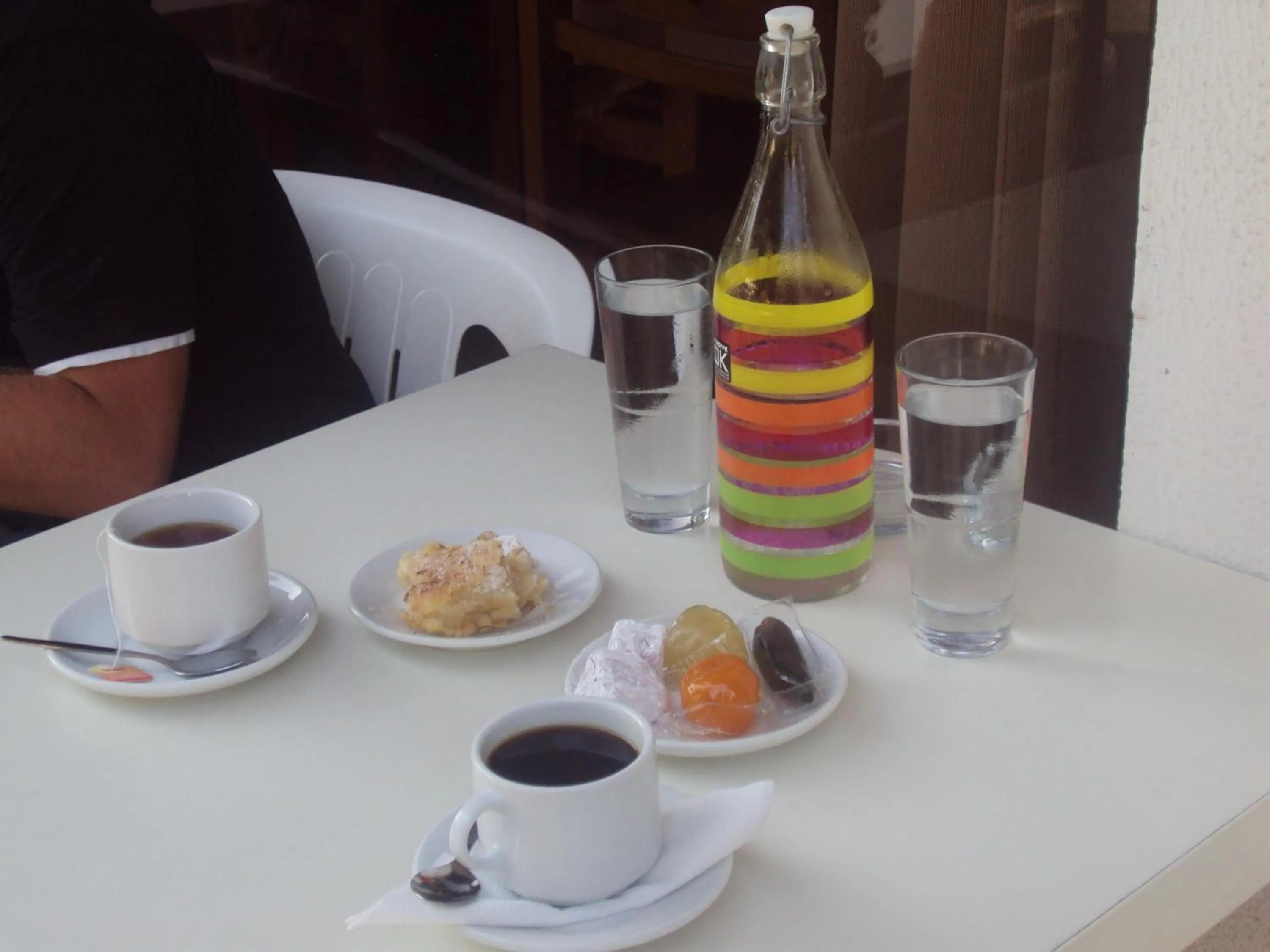 Food and drinks in Catherine Hotel