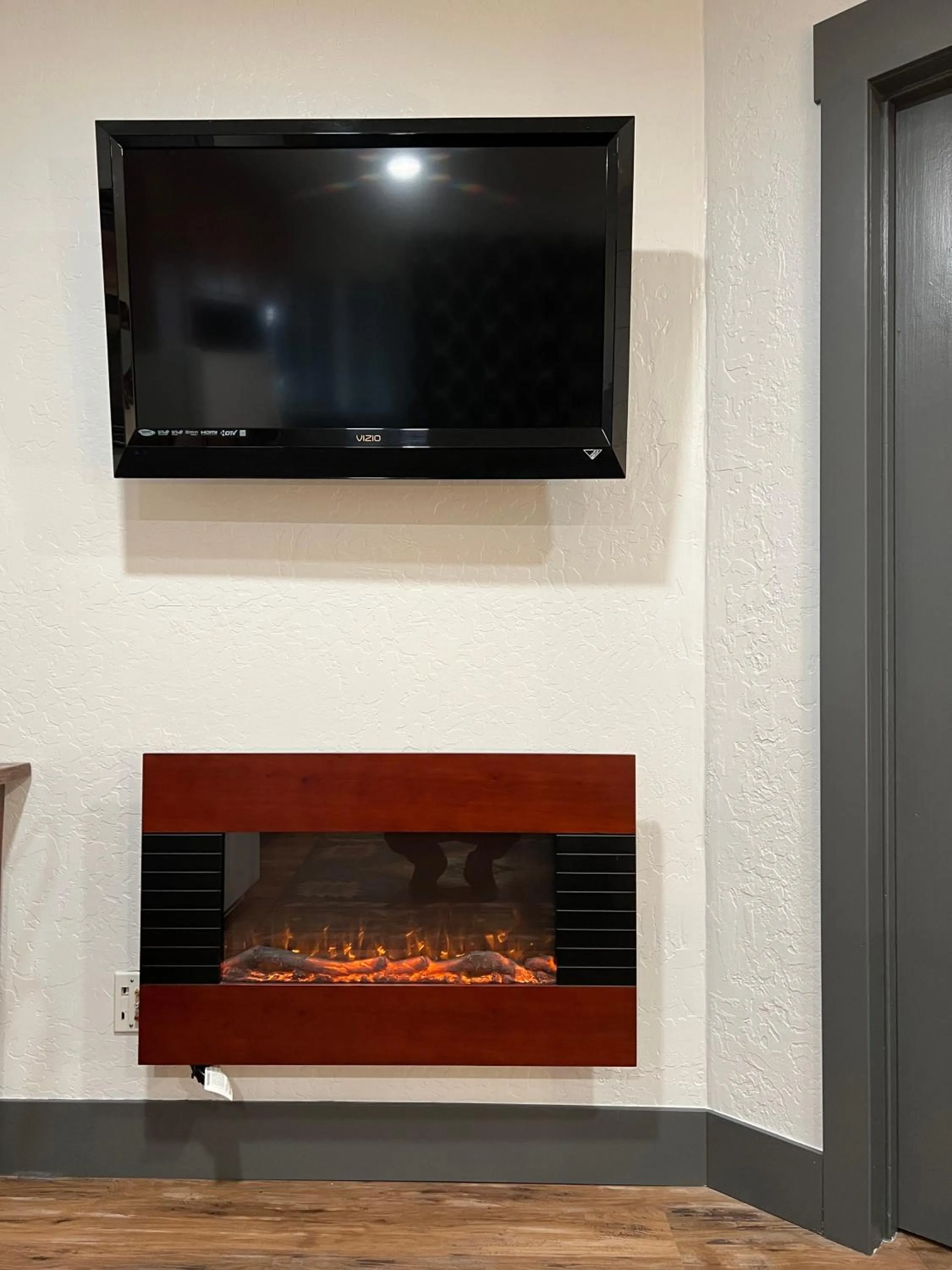 TV and multimedia in Heavenly Inn Lake Tahoe