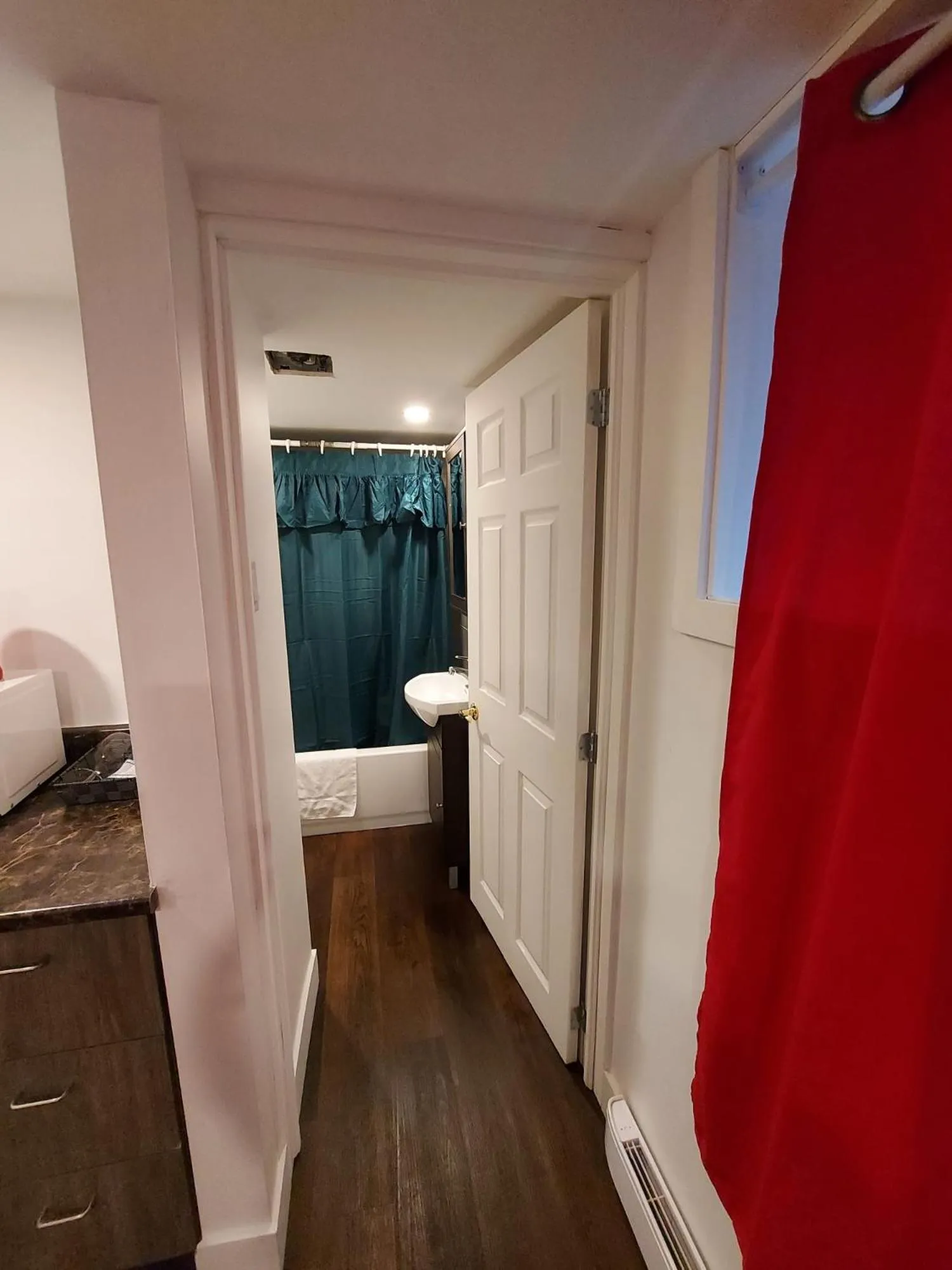 Bed in Motel LA RÉFÉRENCE