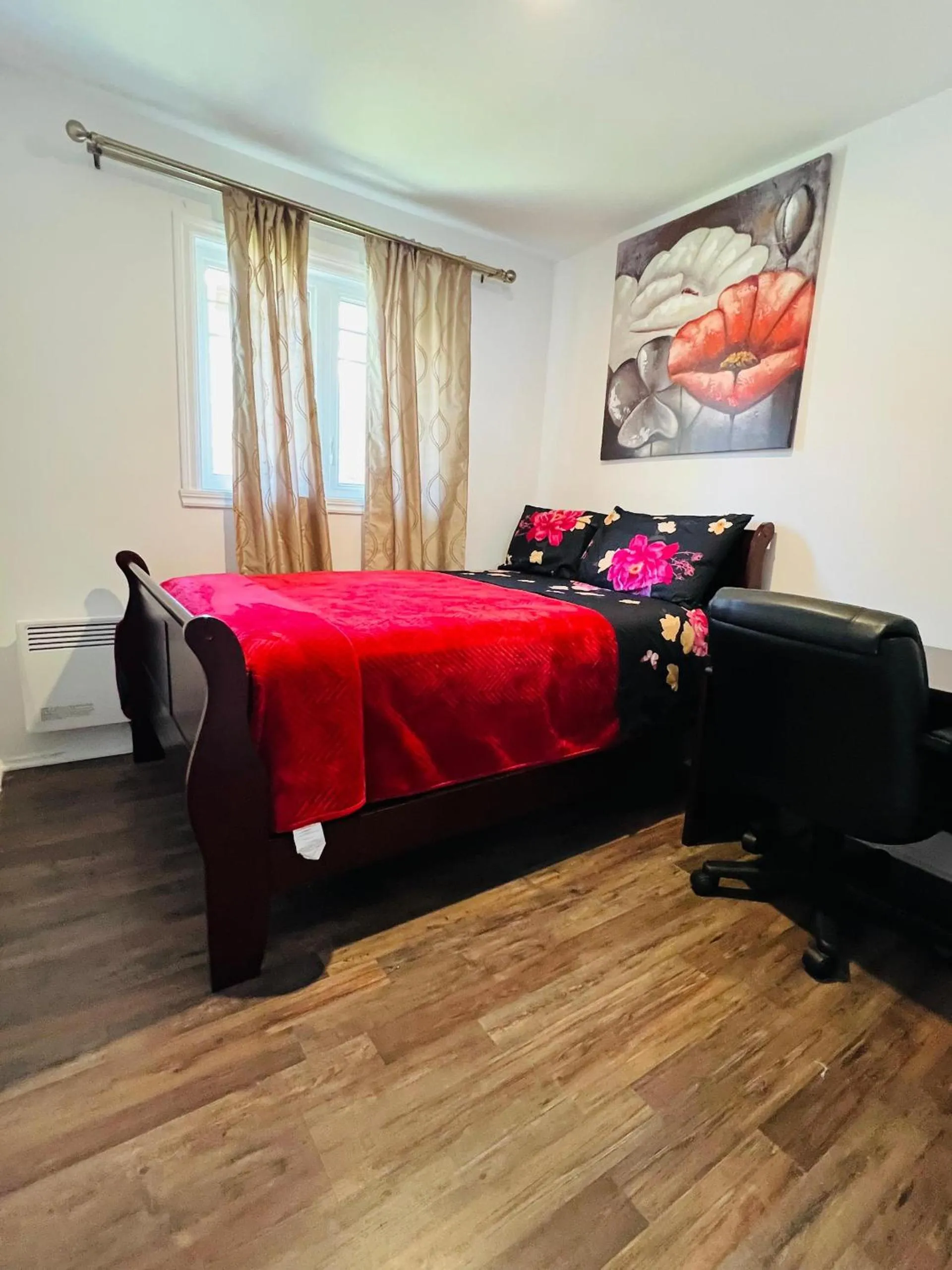 Bed in Motel LA RÉFÉRENCE