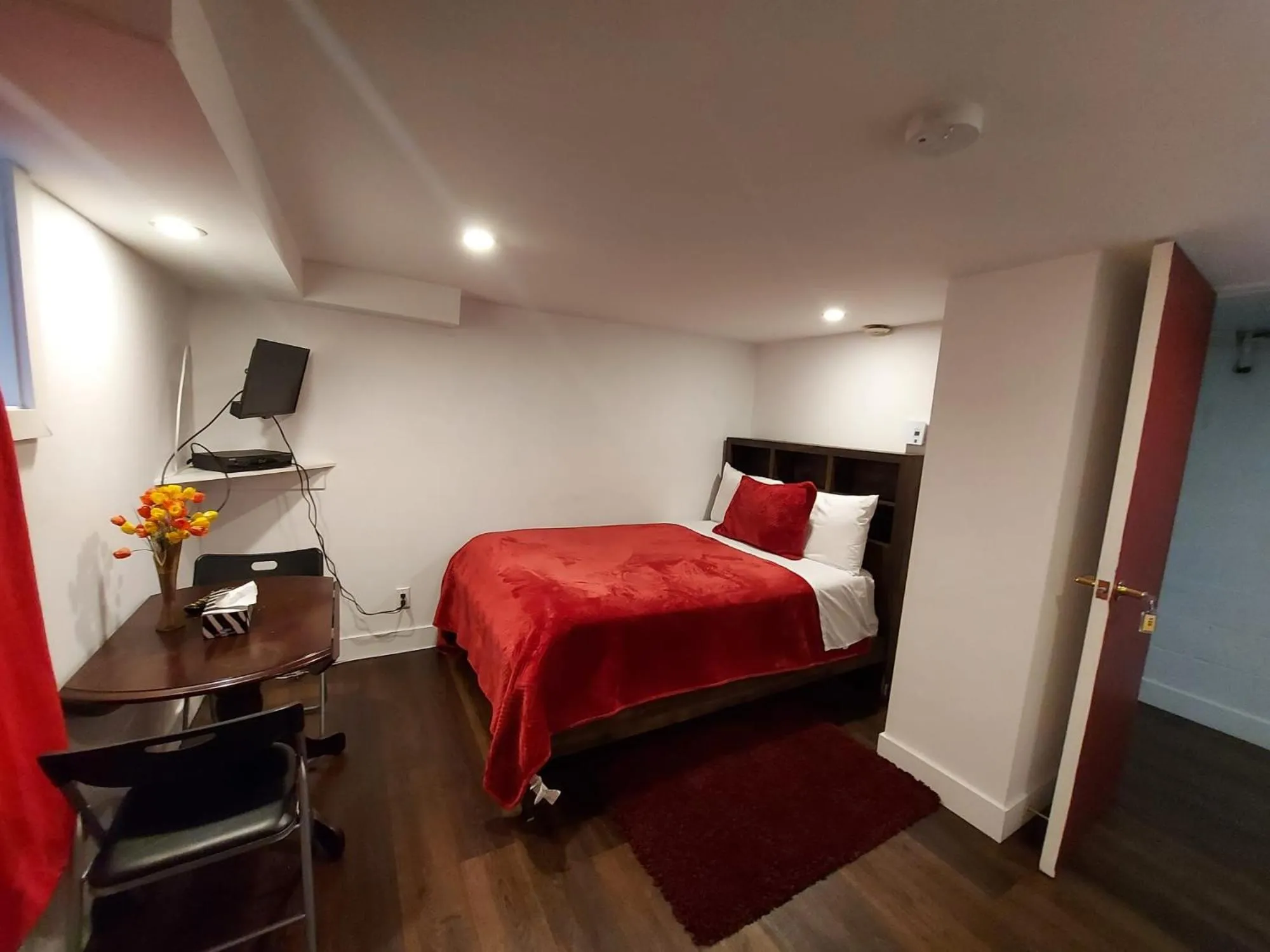 Bed in Motel LA RÉFÉRENCE