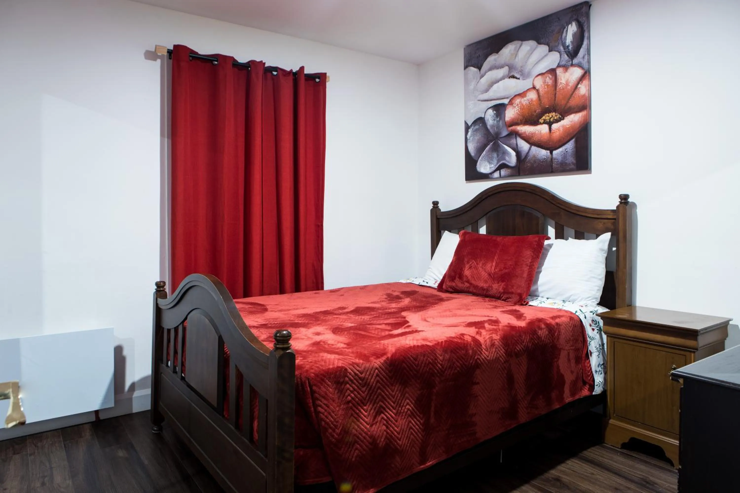 Bed in Motel LA RÉFÉRENCE