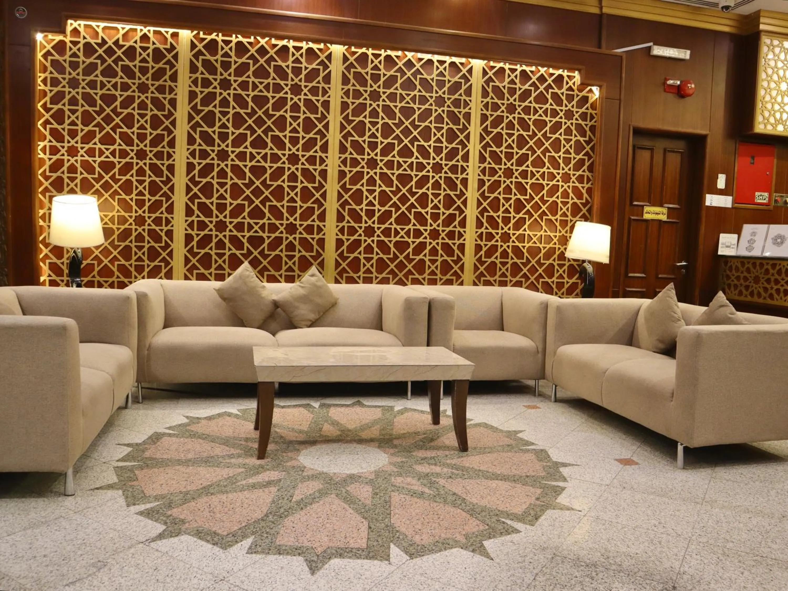 Seating area in Rawdhat Al Mukhtara Hotel