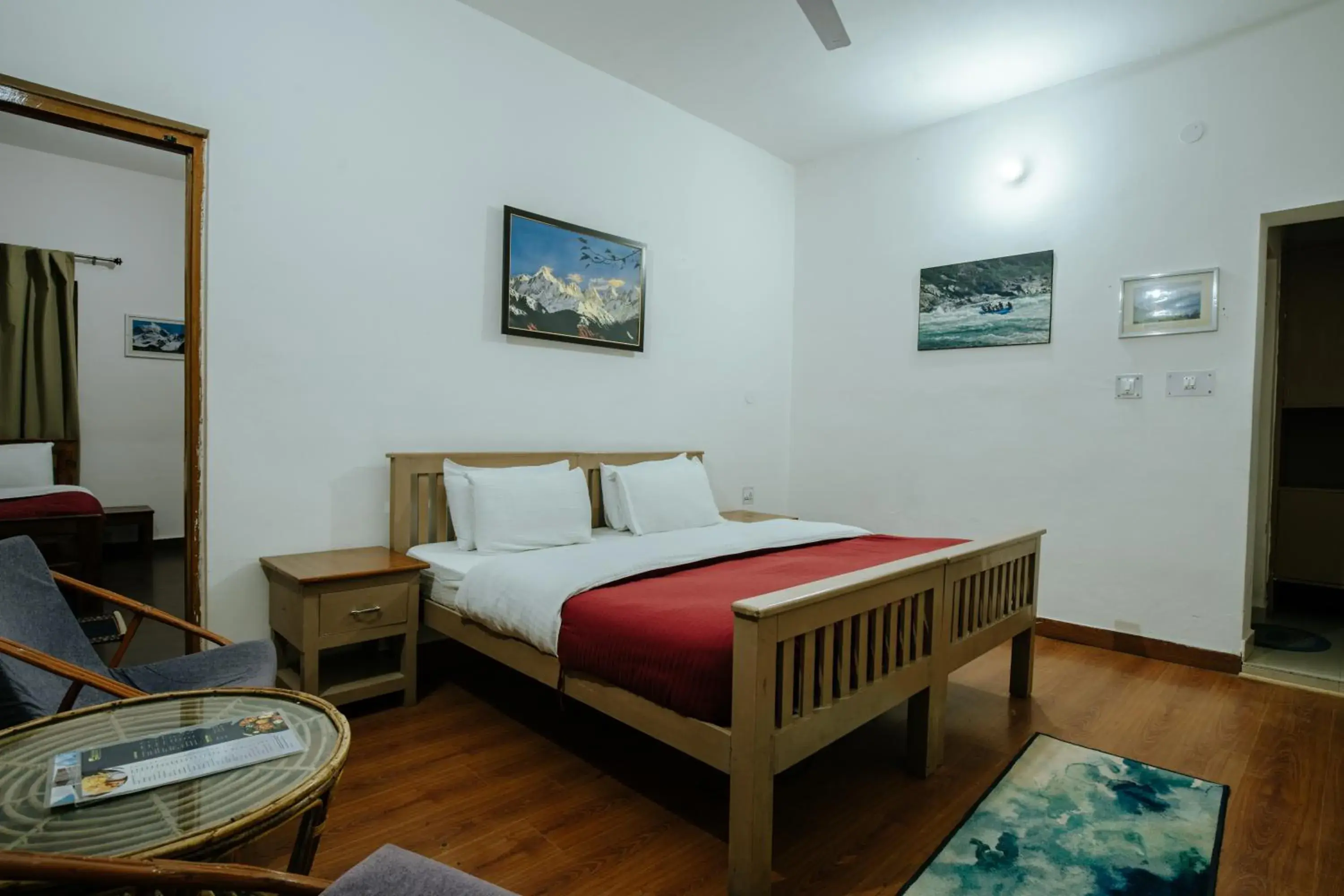 Two-Bedroom Apartment in Tehri Retreat Sursingdhar, Near New Tehri & Kanatal, By Himalayan Eco Lodges Two-Bedroom Apartment in Tehri Retreat Sursingdhar, Near New Tehri & Kanatal, By Himalayan Eco Lodges