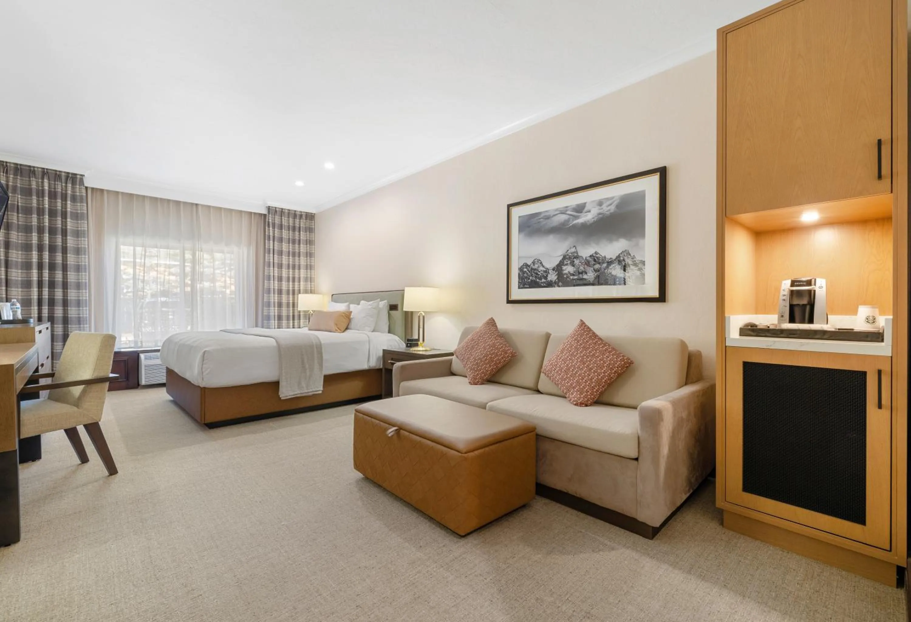 Bed in The Lodge at Jackson Hole