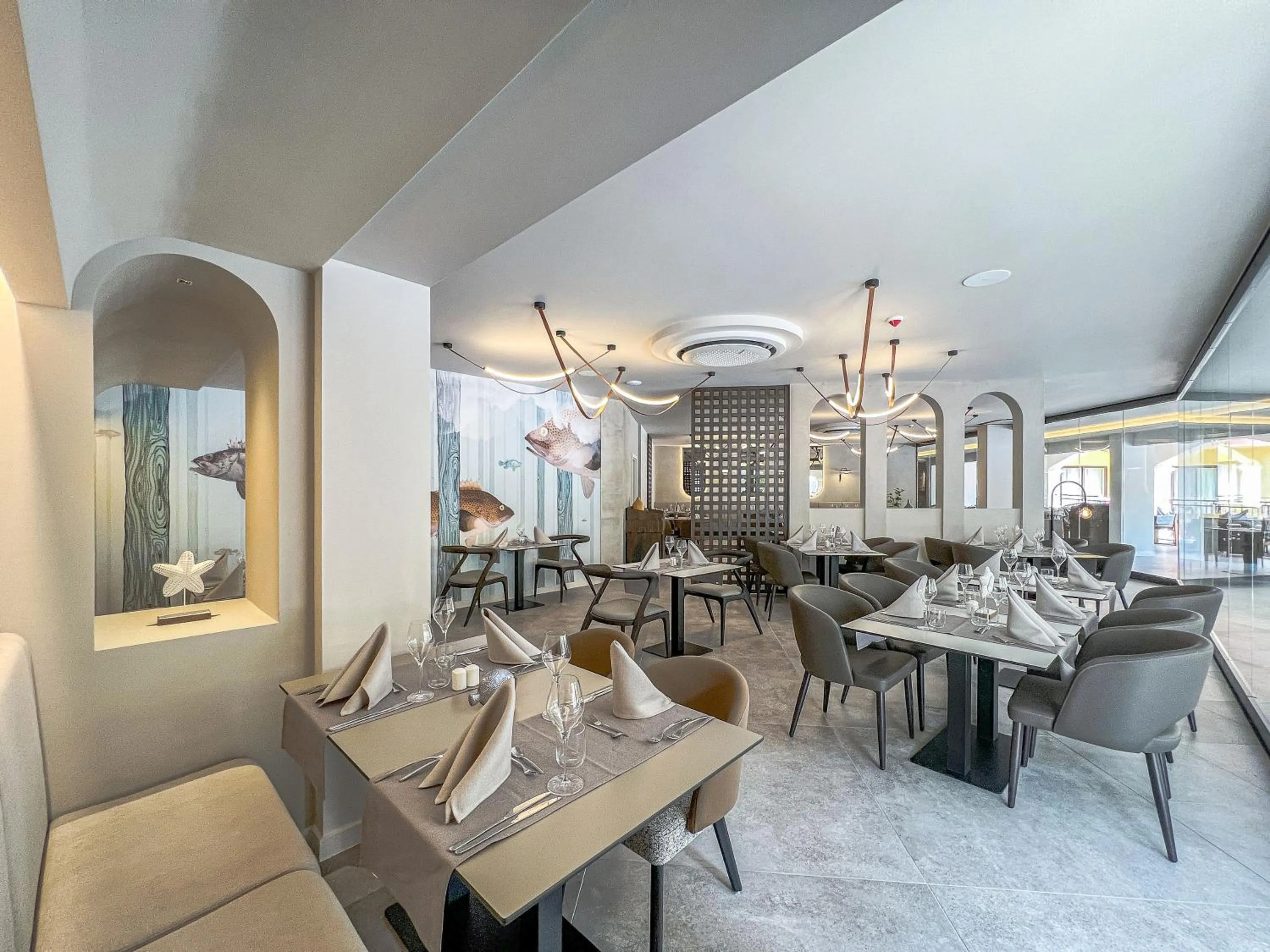 Restaurant/places to eat in AquaClub GRIFID Hotel Bolero - Ultra All Inclusive & Private Beach