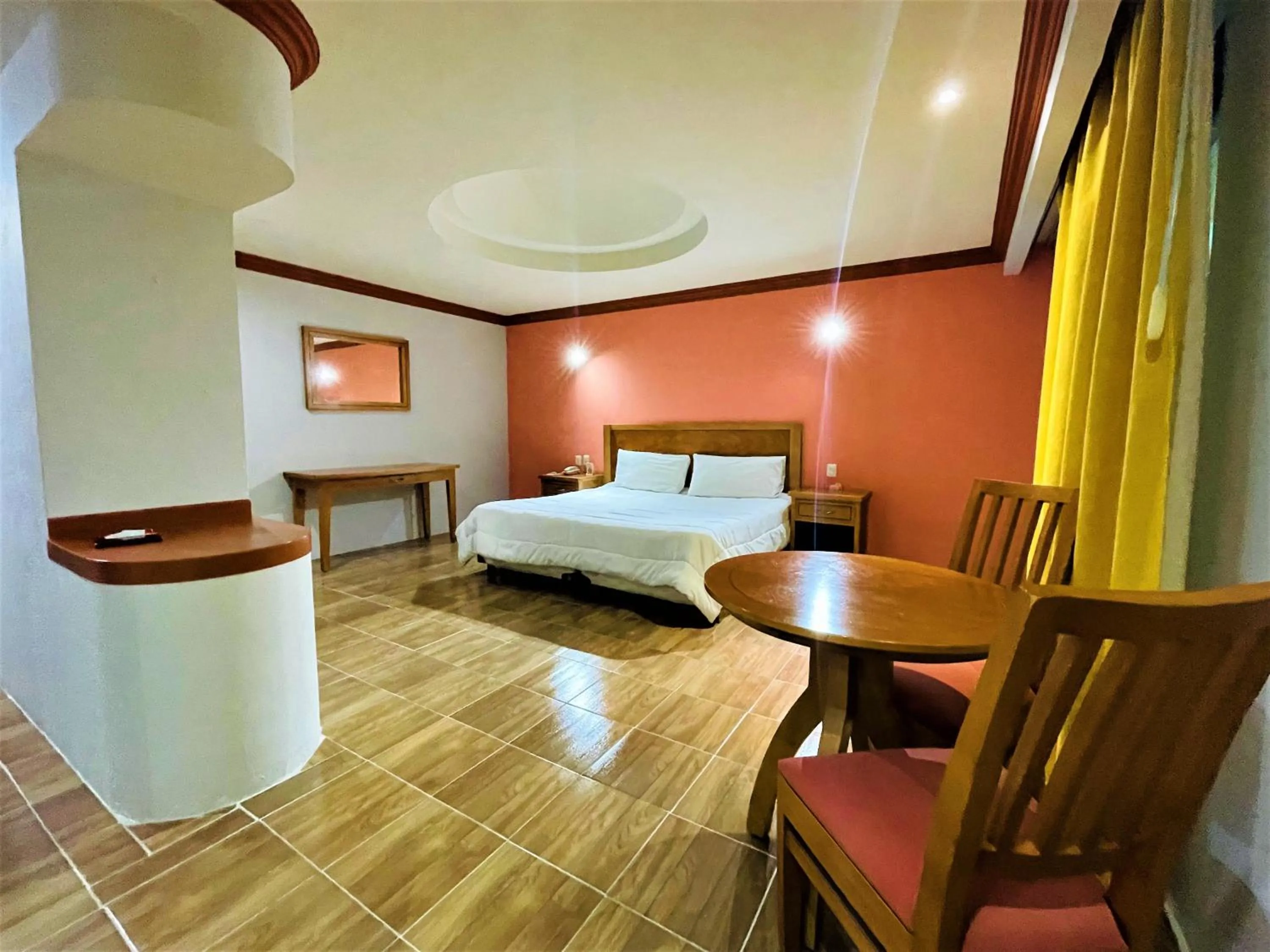 Superior King Suite in Hotel Florencia by Marho