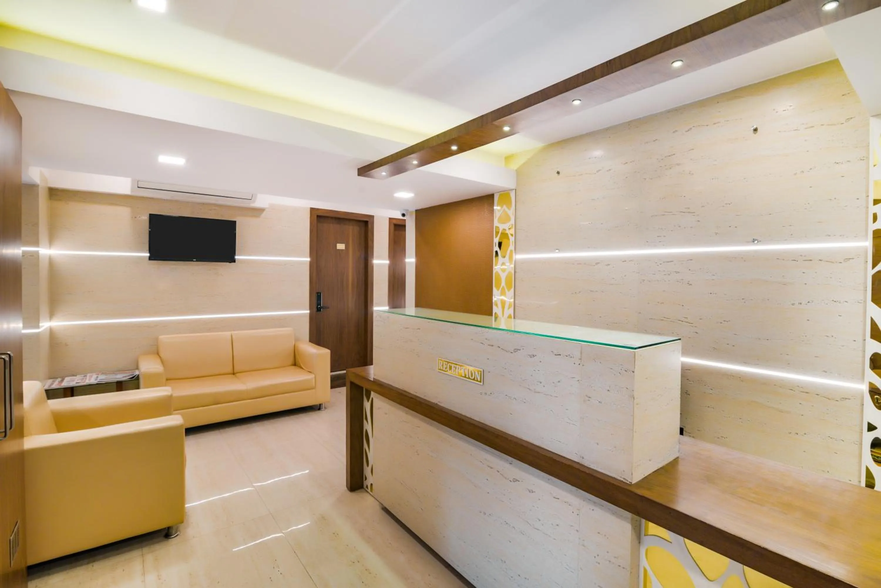 Lobby or reception in Oxford Hotel Powai