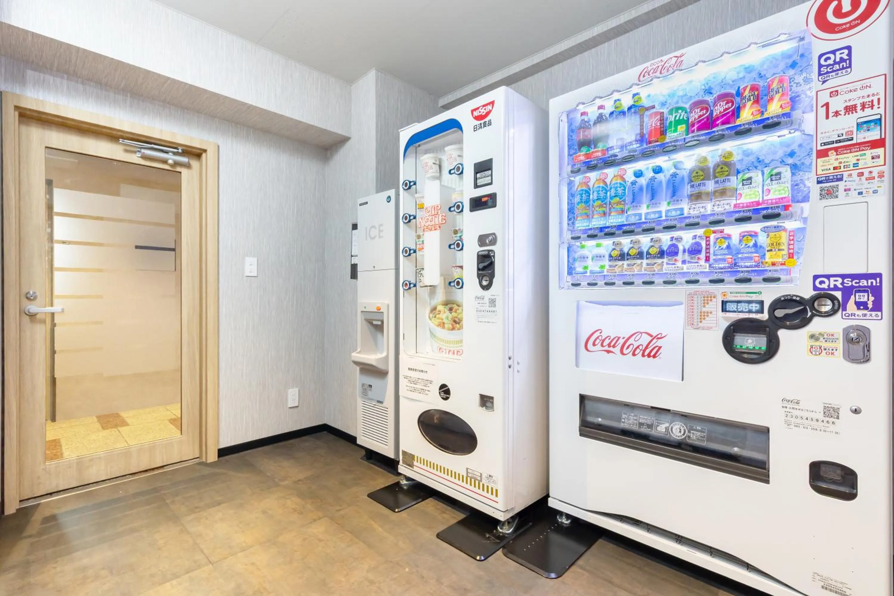 vending machine in HOTEL MYSTAYS Nippori