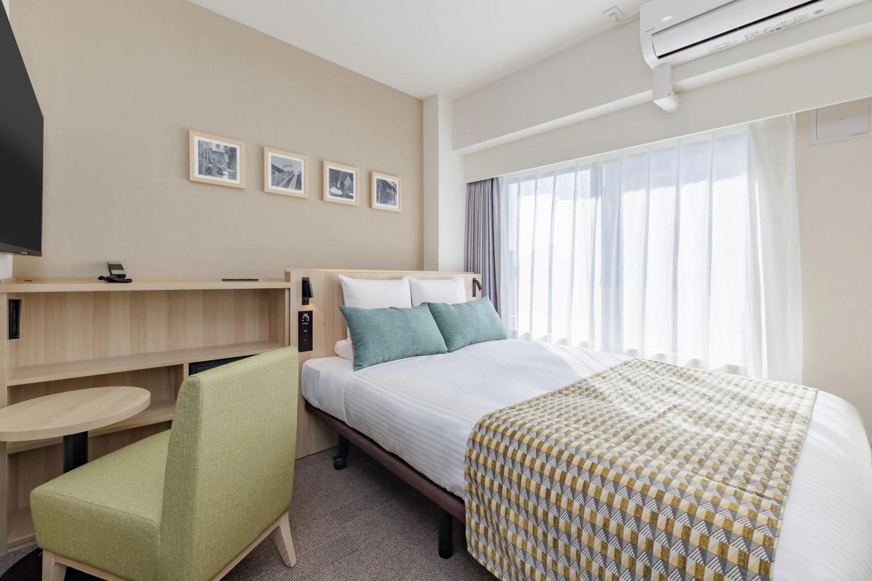 Photo of the whole room, Bed in HOTEL MYSTAYS Nippori