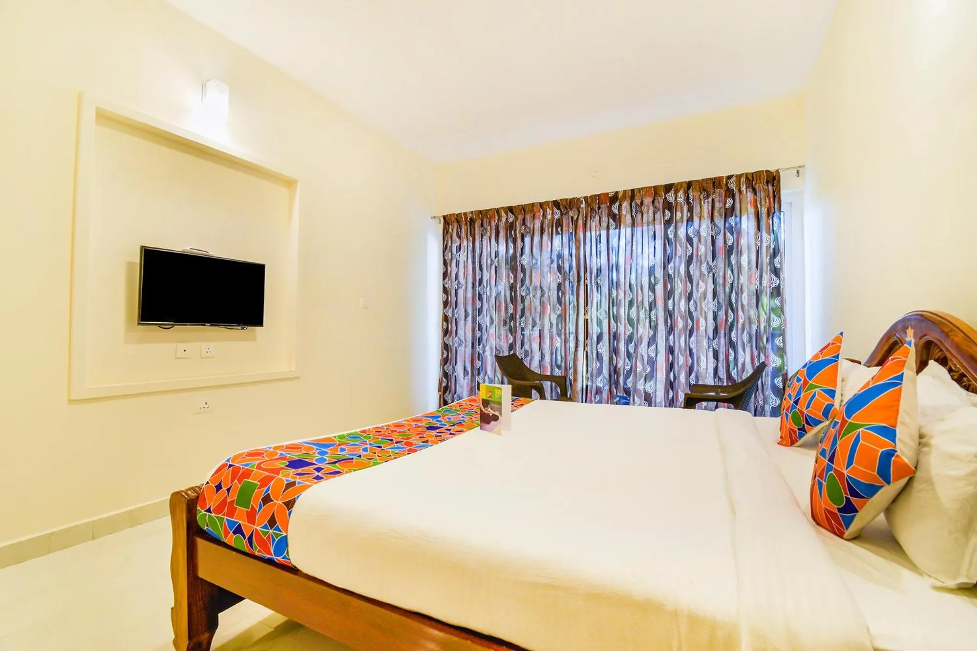 Bedroom, Bed in FabHotel Vinu Valley Resorts - Nr Ketti Valley View Point